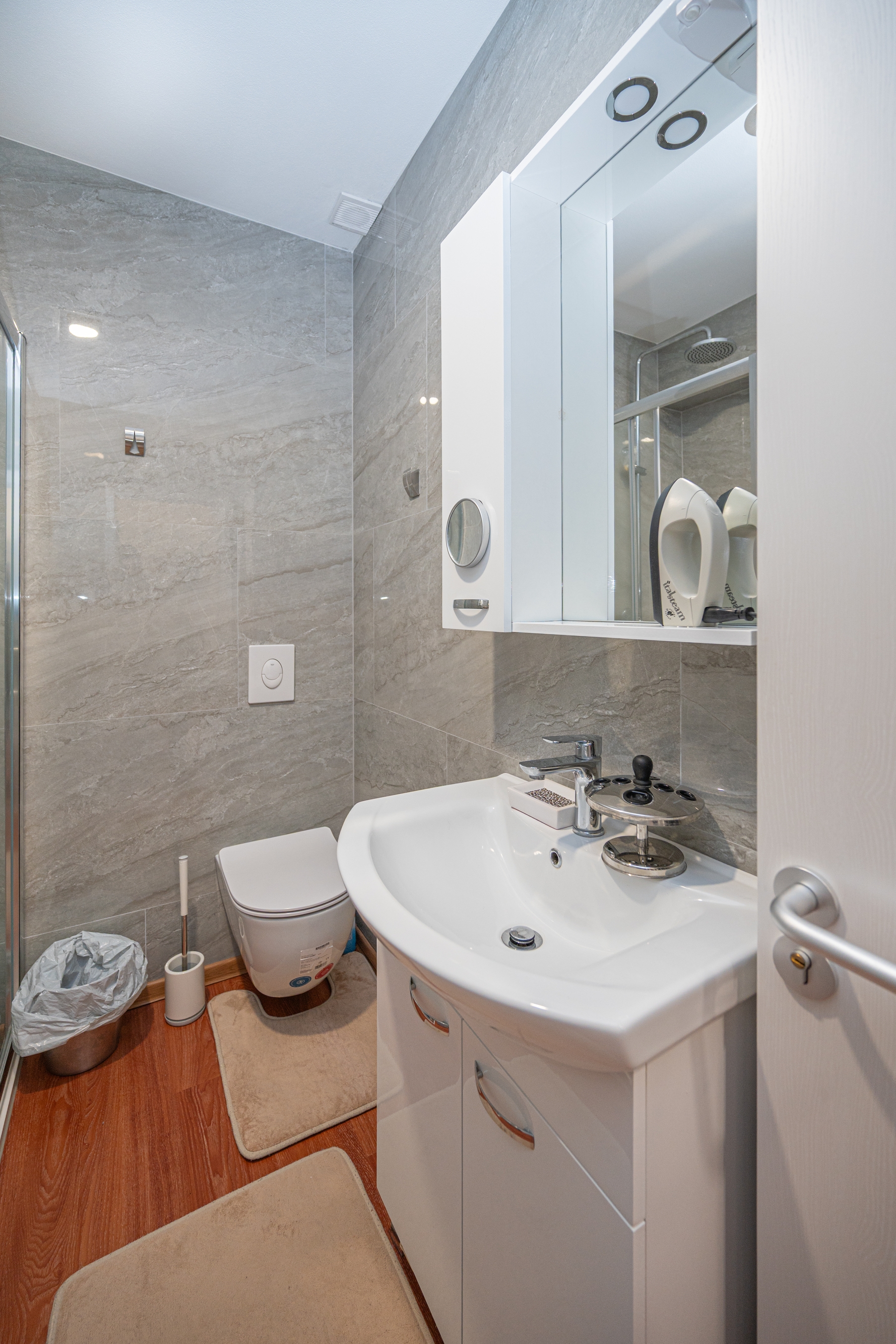 Two bedroom apartment with air-conditioning Sukošan, Zadar  A-b