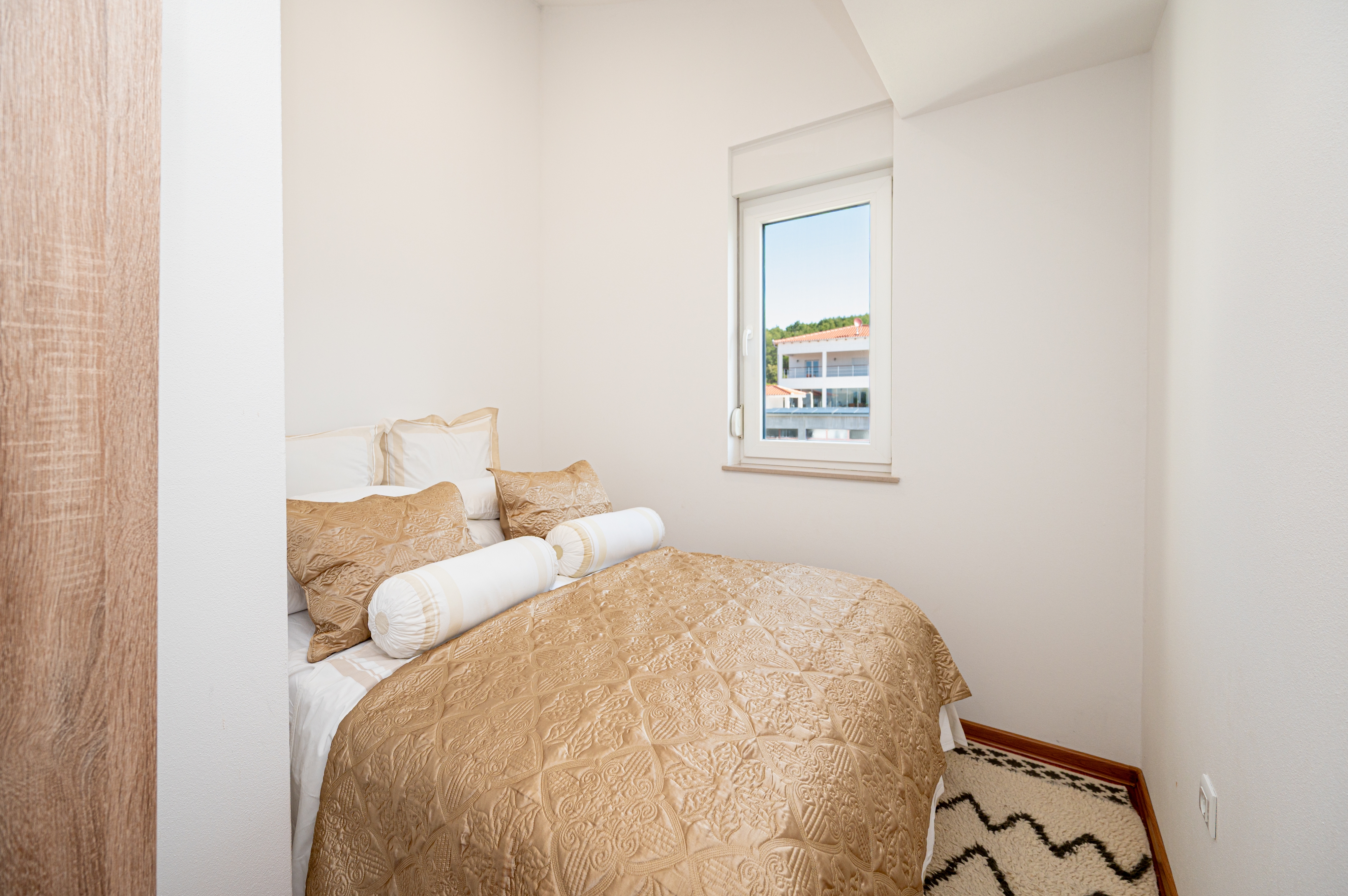 Two bedroom apartment with air-conditioning Sukošan, Zadar  A-b