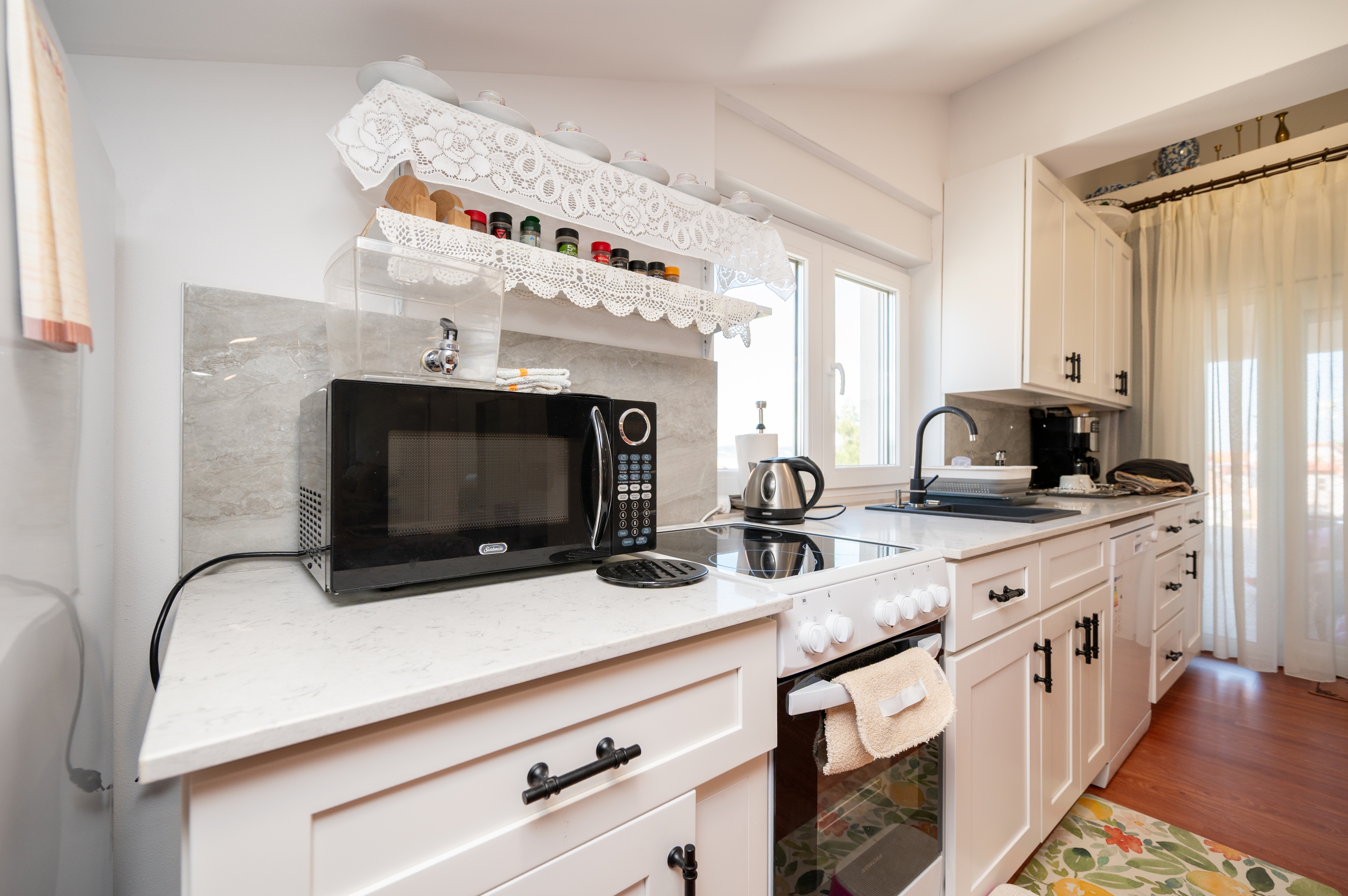 Two bedroom apartment with air-conditioning Sukošan, Zadar  A-b