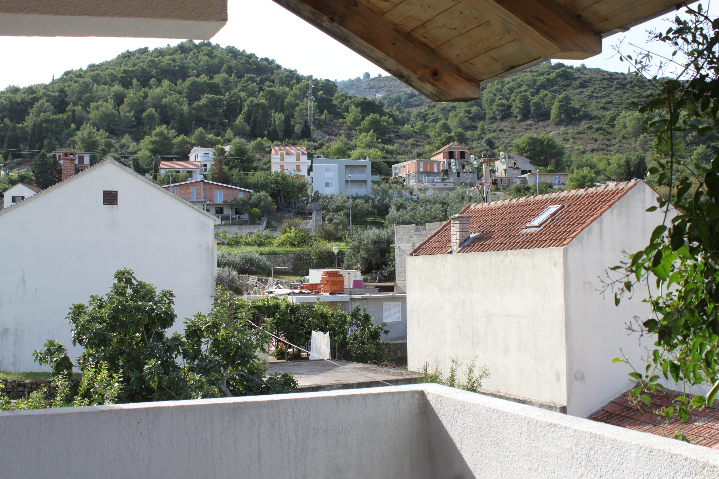 One bedroom apartment with terrace and sea view Vis  A-b