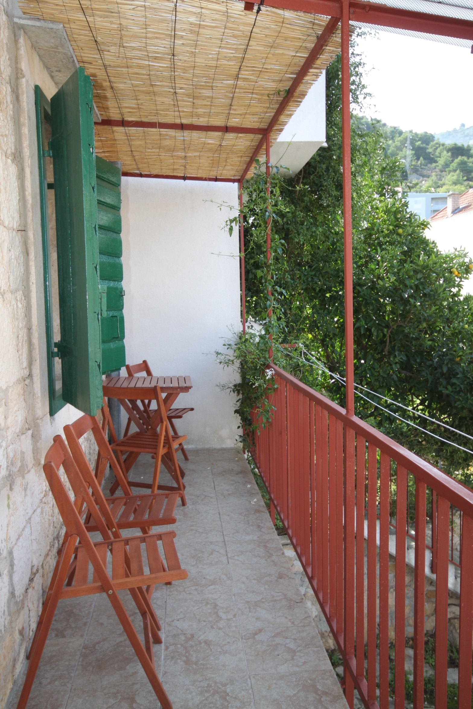 Two bedroom apartment with balcony Vis  A-c