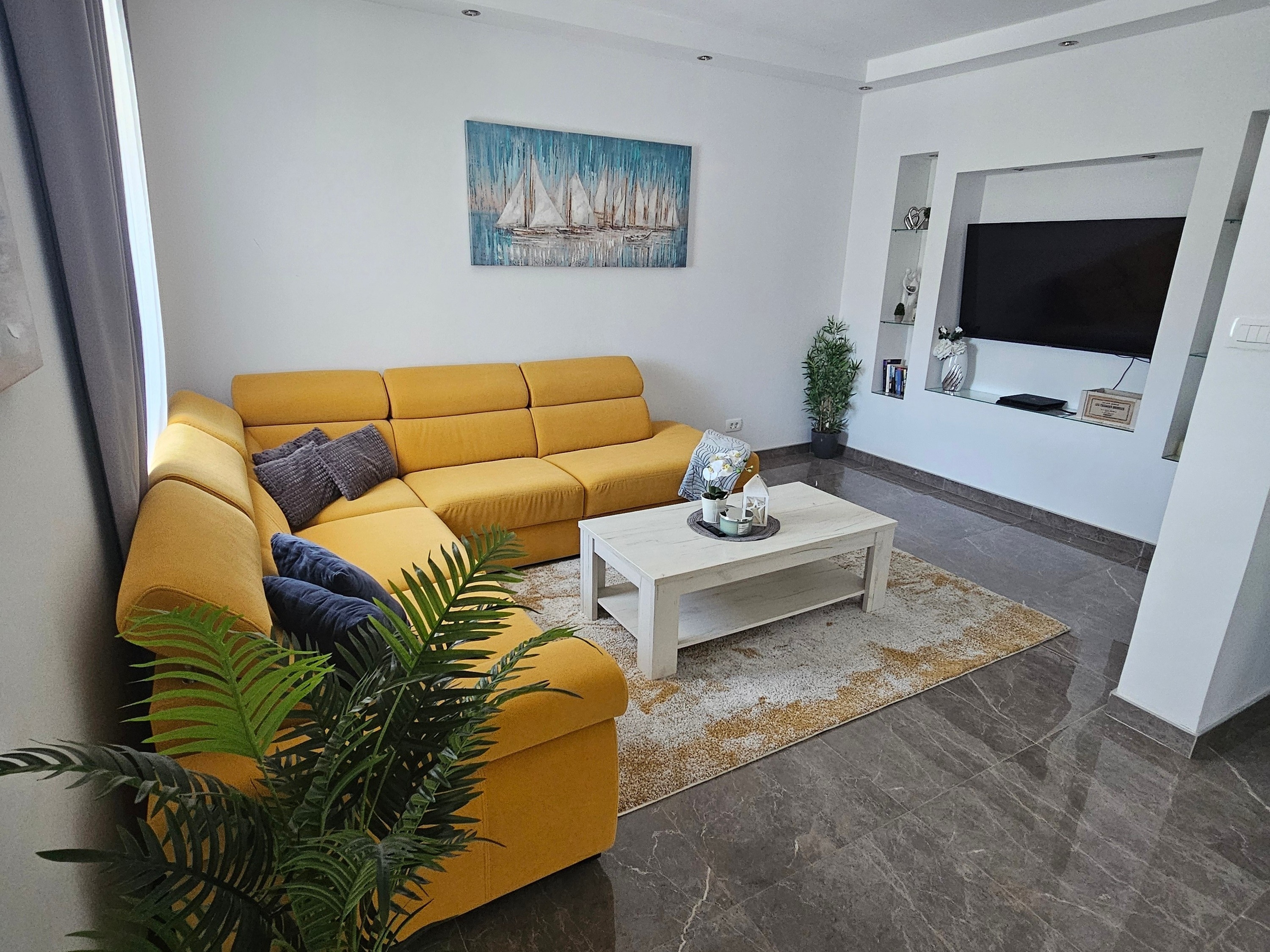 Four-bedroom house with air-conditioning Zabrđe, Pelješac (K-24356)