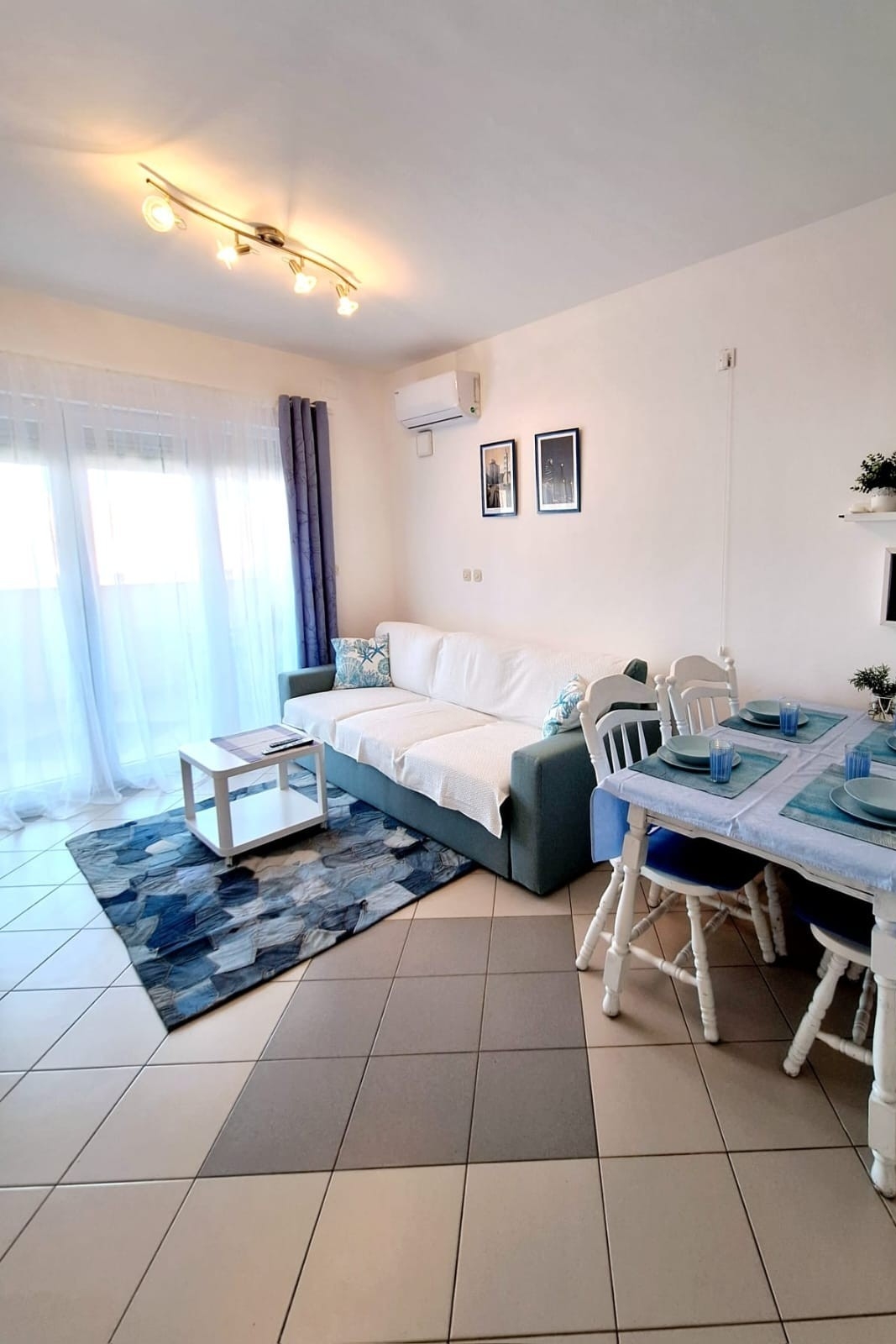 One bedroom apartment with balcony and sea view Tkon, Pašman (A-24359-a)