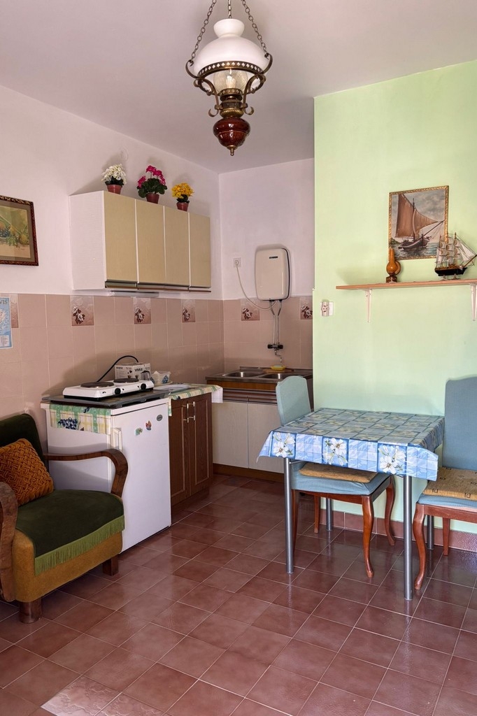 One bedroom apartment with balcony and sea view Vis (A-2436-a) One bedroom apartment with balcony and sea view Vis (A-2436-a)