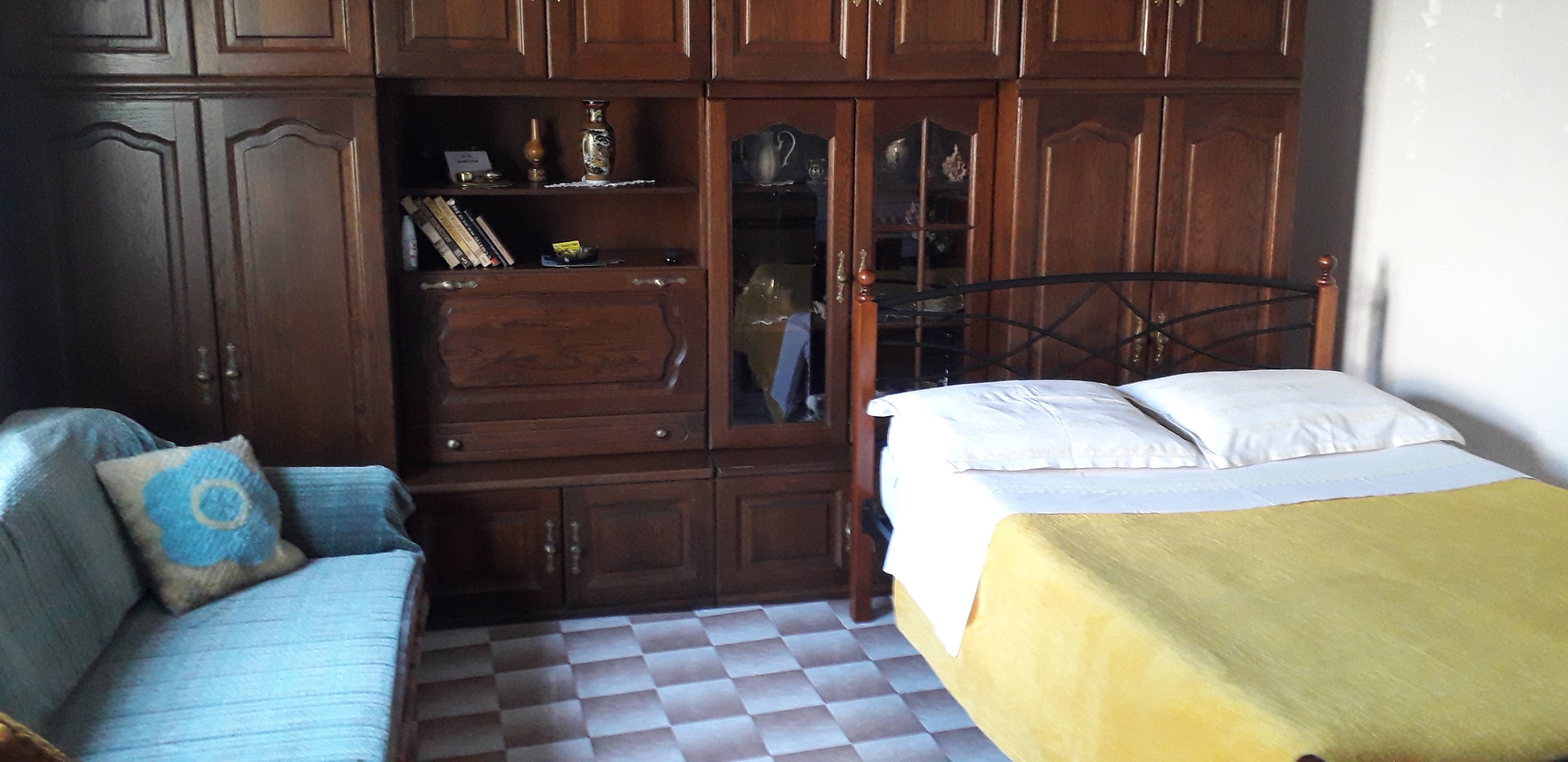 Studio flat with terrace Vis (AS-2436-a) Studio flat with terrace Vis (AS-2436-a)