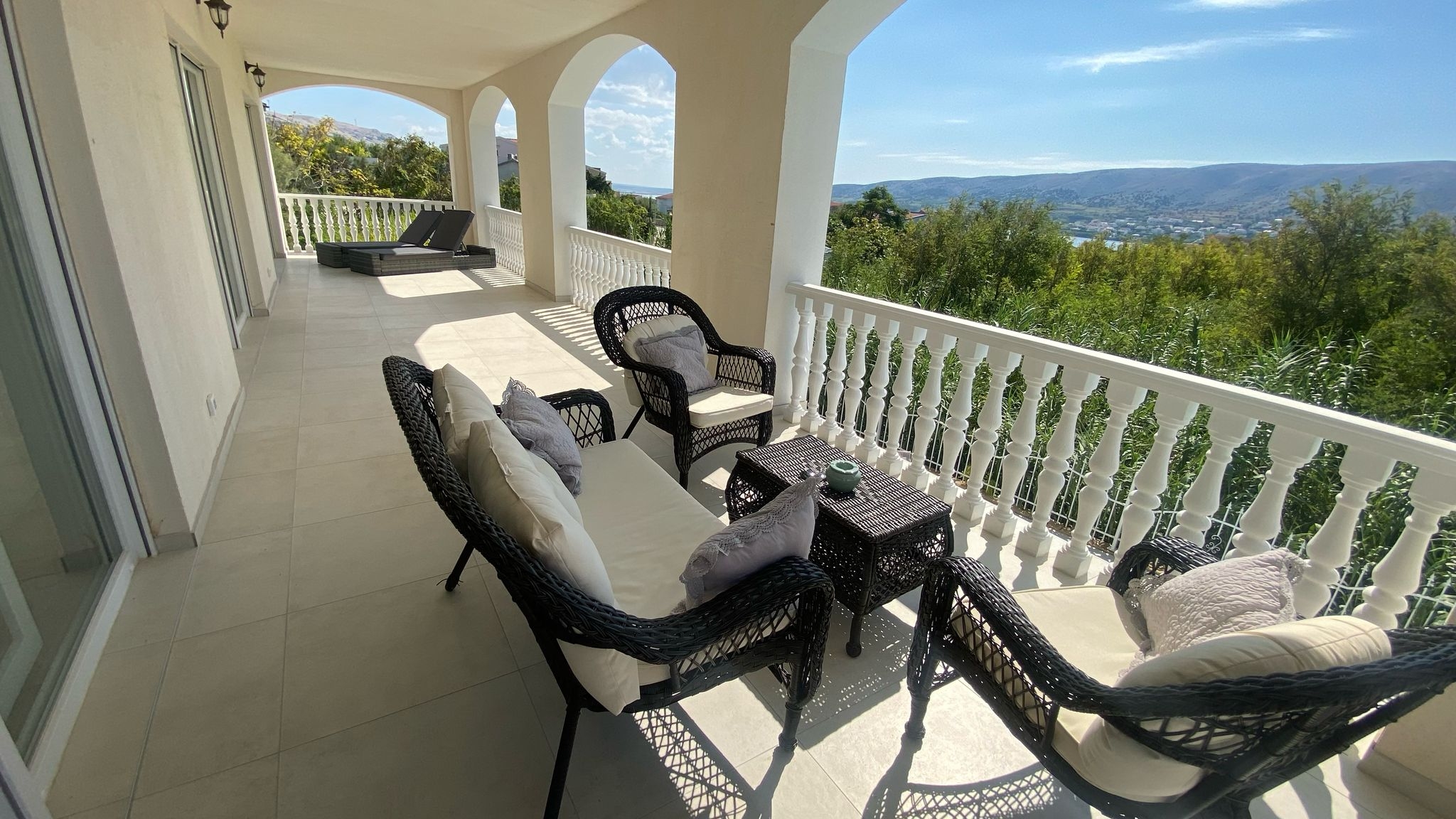 Dvosobni apartma S teraso Pag  A-a