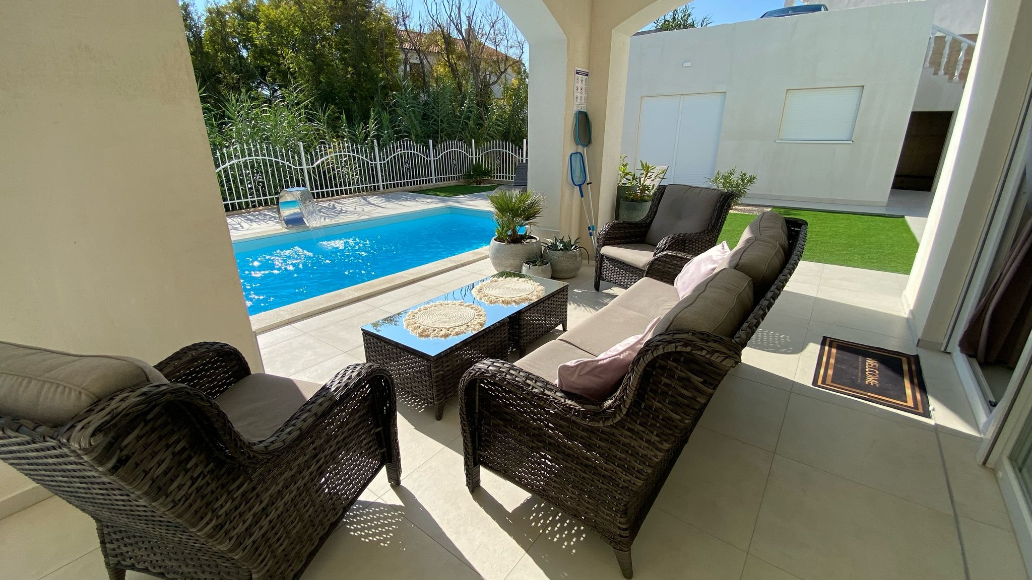 Two bedroom apartment with terrace Pag  A-b