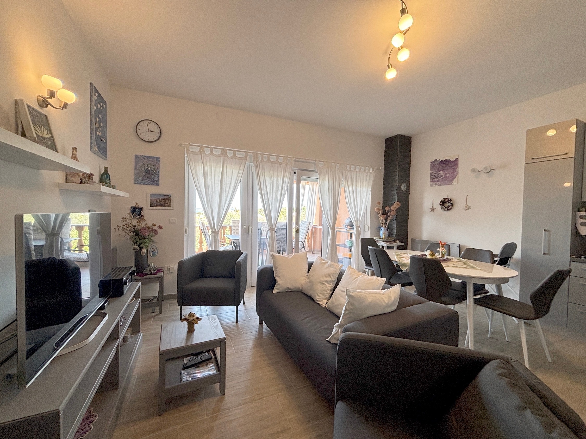 Top Ugljan Lukoran Top Ugljan Lukoran