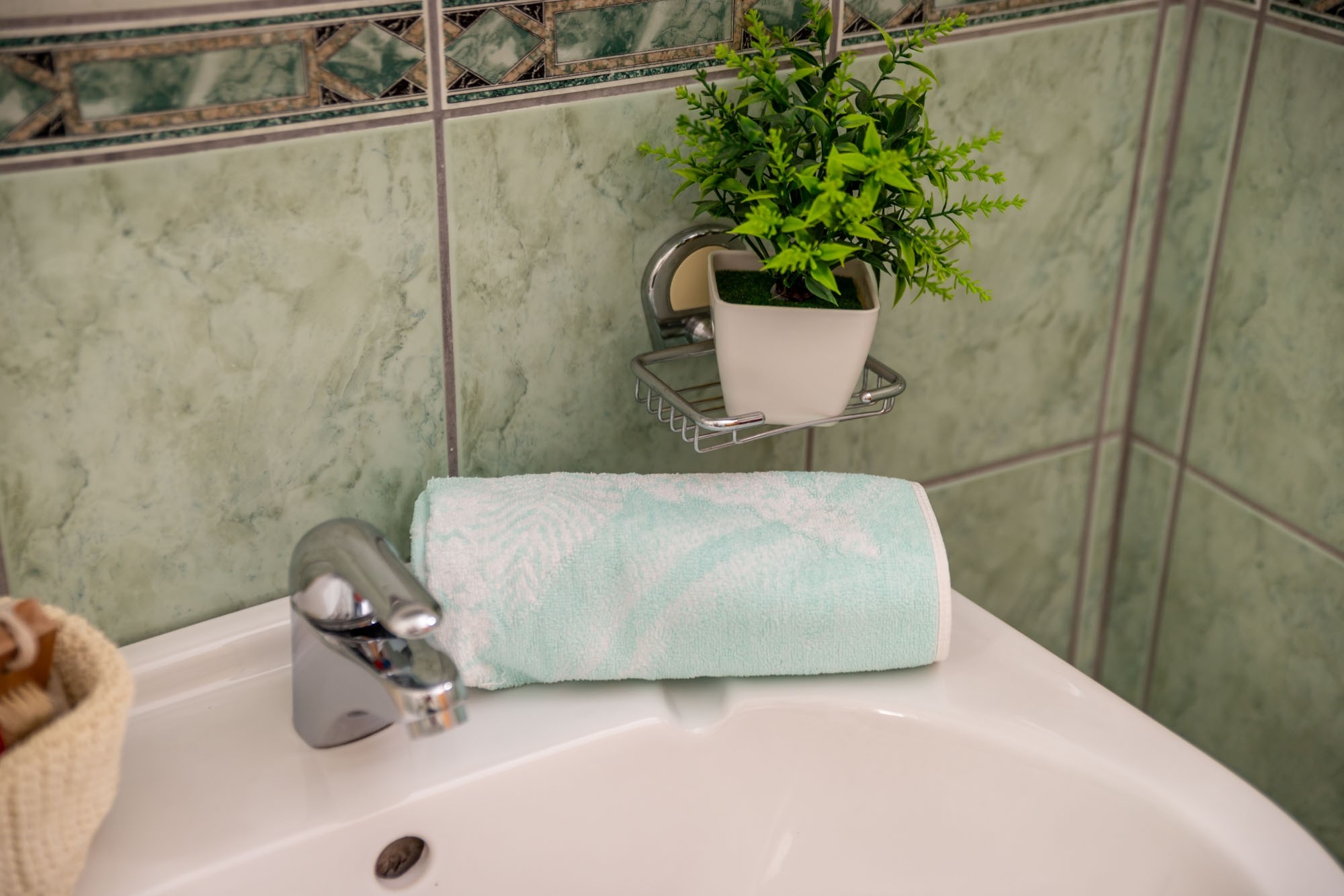 Dvosobni apartman s terasom i pogledom na more Rab  A-a