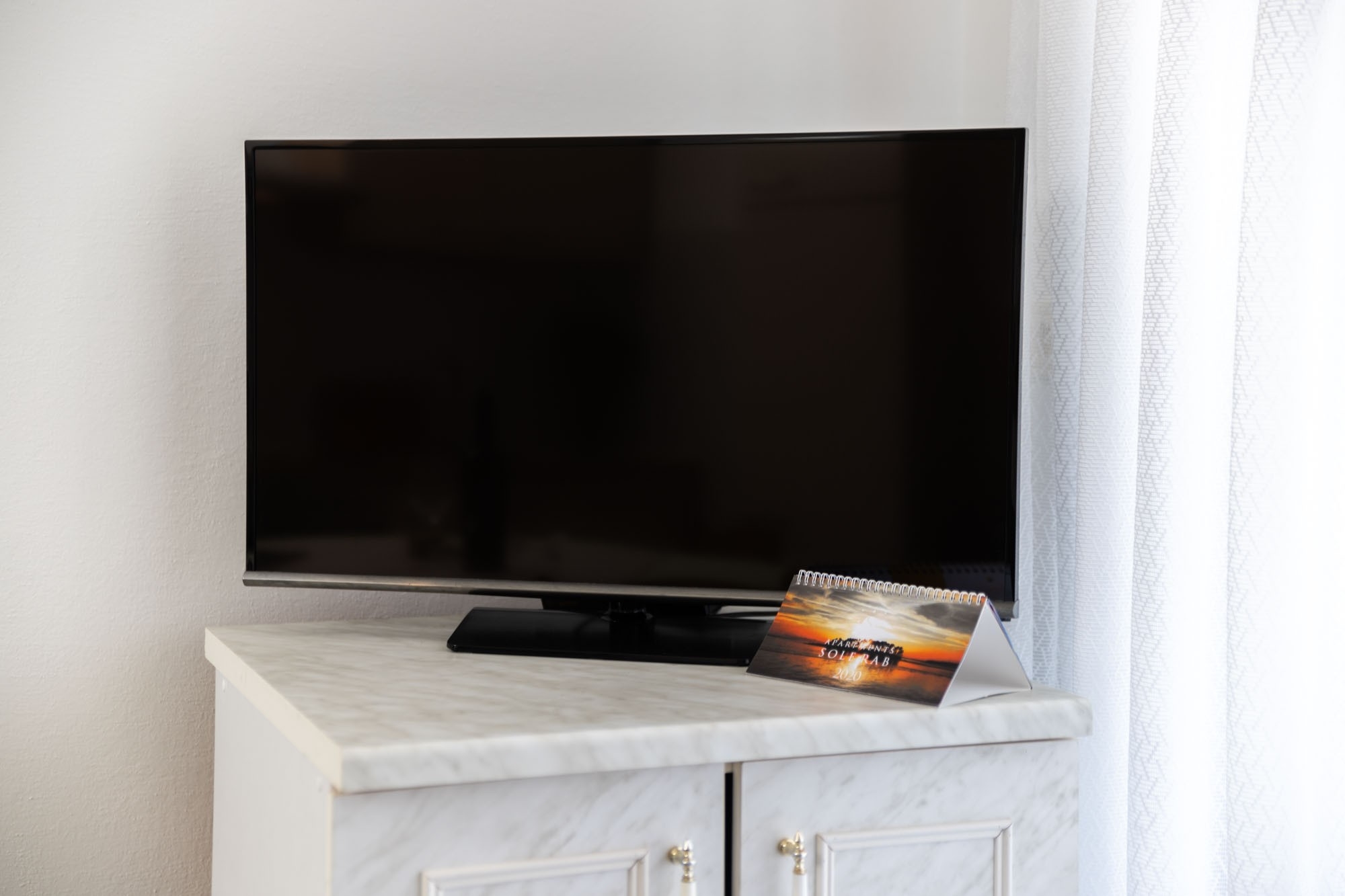 Dvosobni apartman s terasom i pogledom na more Rab  A-a