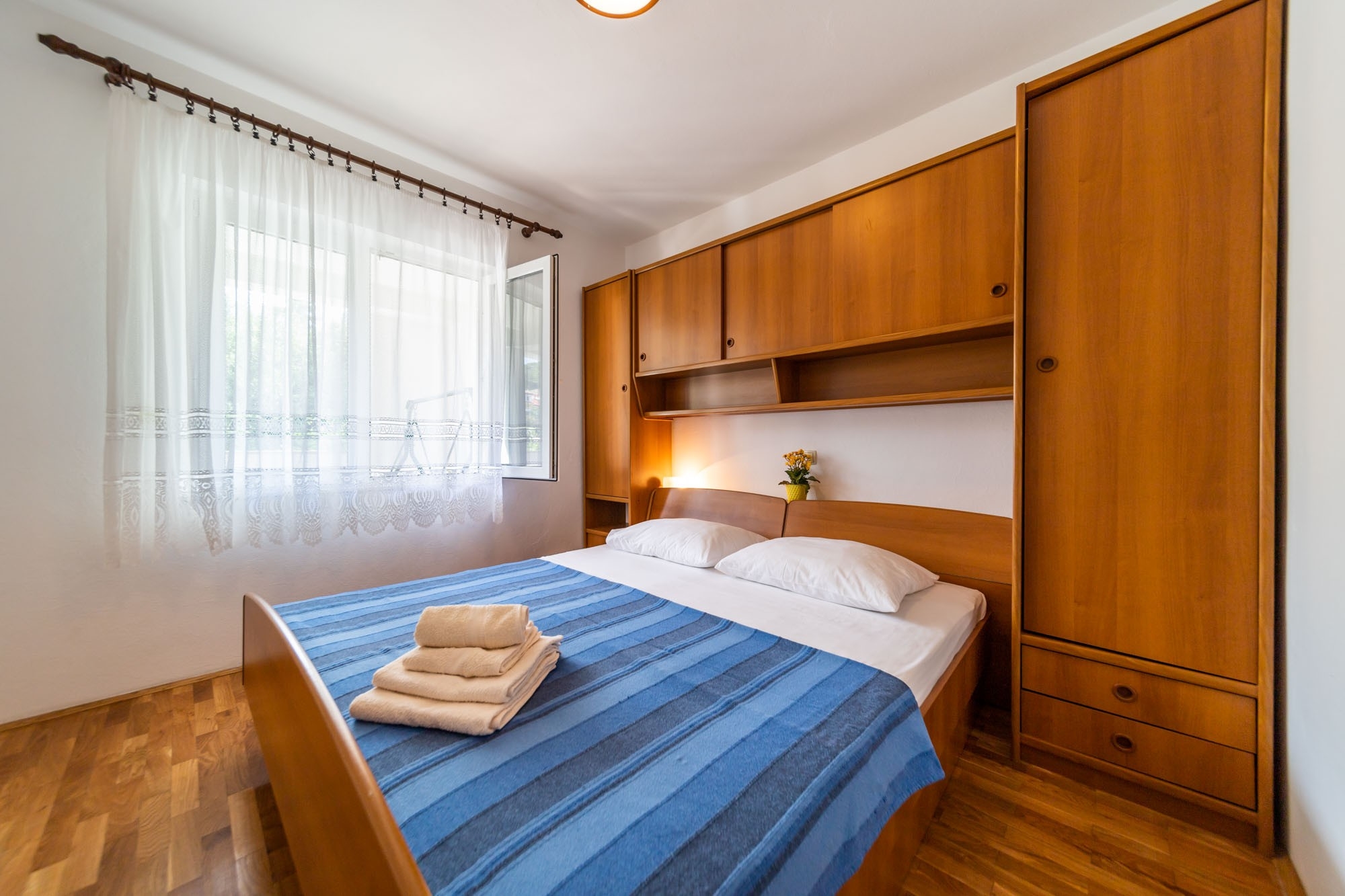 Dvosobni apartman s terasom Rab  A-b