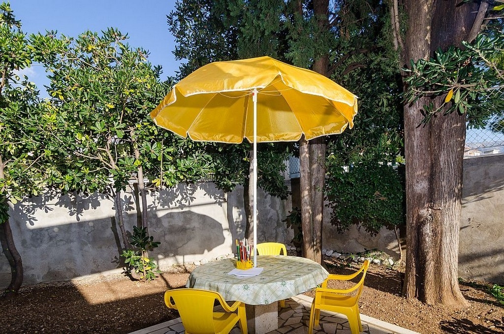 Dvosobni apartman s terasom Orebić, Pelješac  A-a