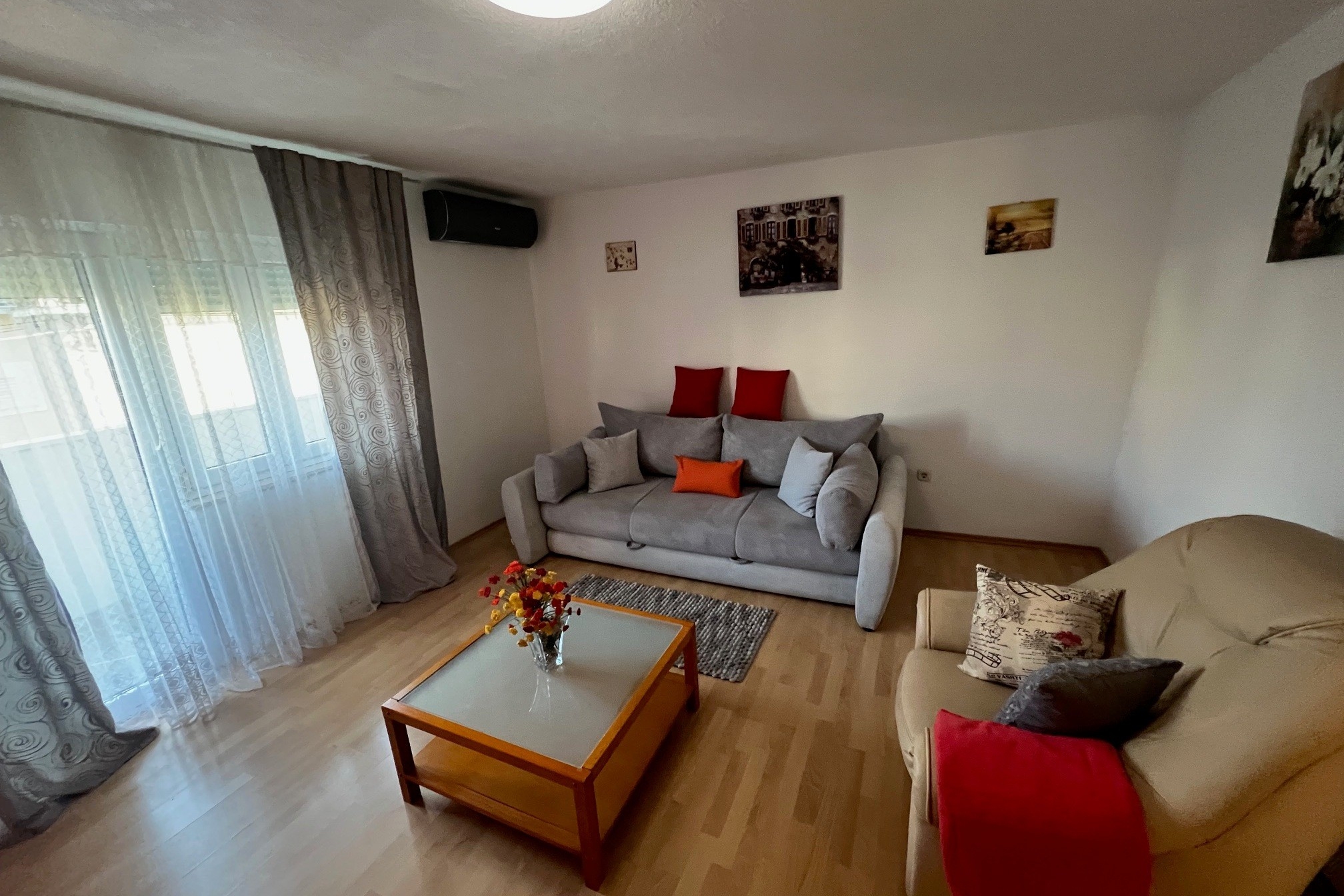 Two bedroom apartment with balcony Kaštel Stari, Kaštela (A-24379-b) Two bedroom apartment with balcony Kaštel Stari, Kaštela (A-24379-b)