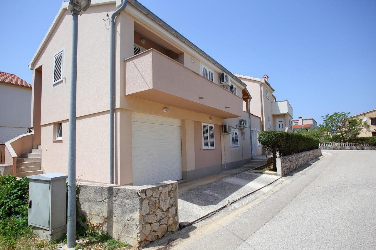 Studio flat with balcony Nin, Zadar (AS-24385-a) Studio flat with balcony Nin, Zadar (AS-24385-a)