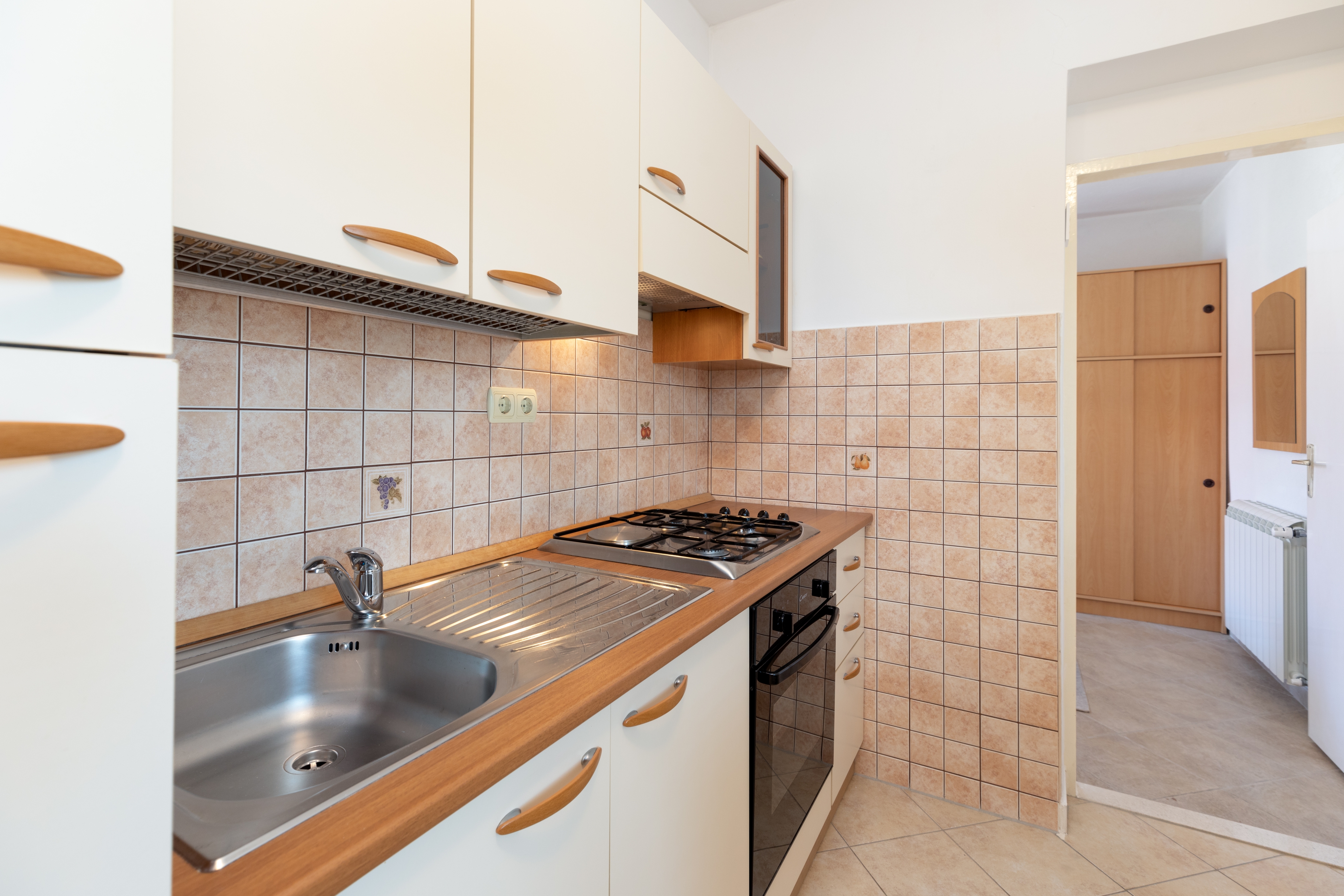 Enosobni apartma S teraso in pogledom na morje Trogir  A-a