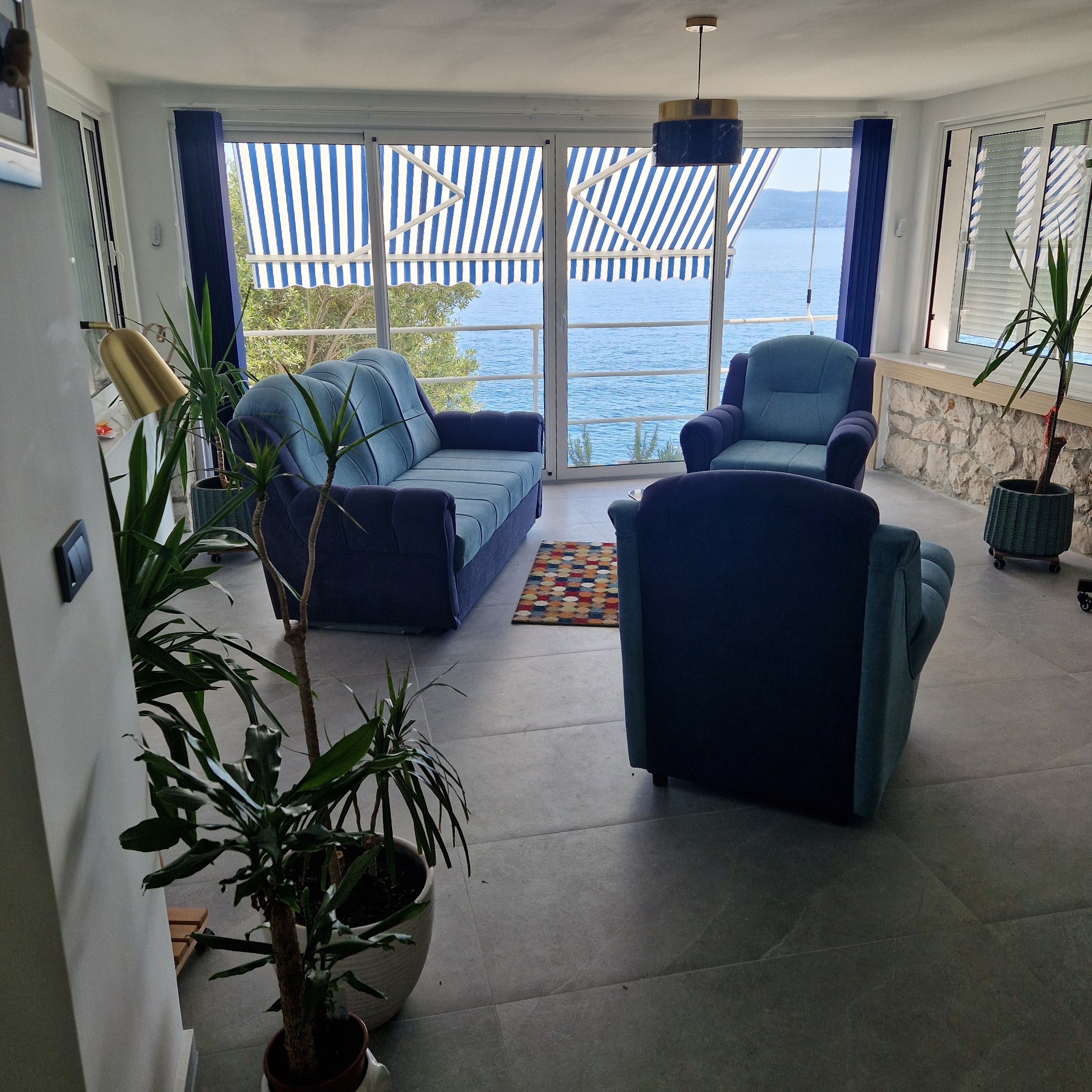 Two bedroom apartment near beach Novi Vinodolski (A-24414-a)