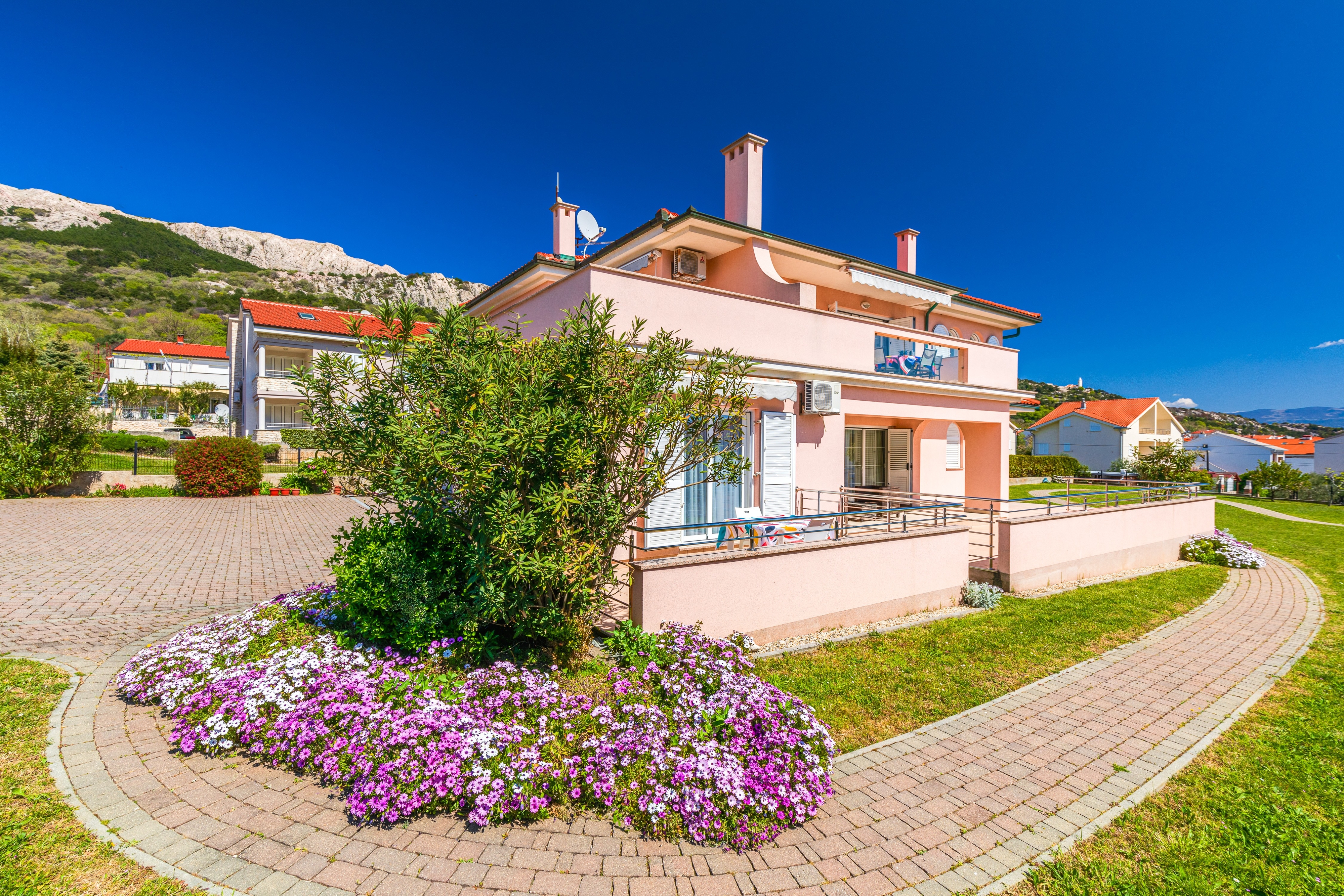 Two bedroom apartment with terrace Baška, Krk  A-a