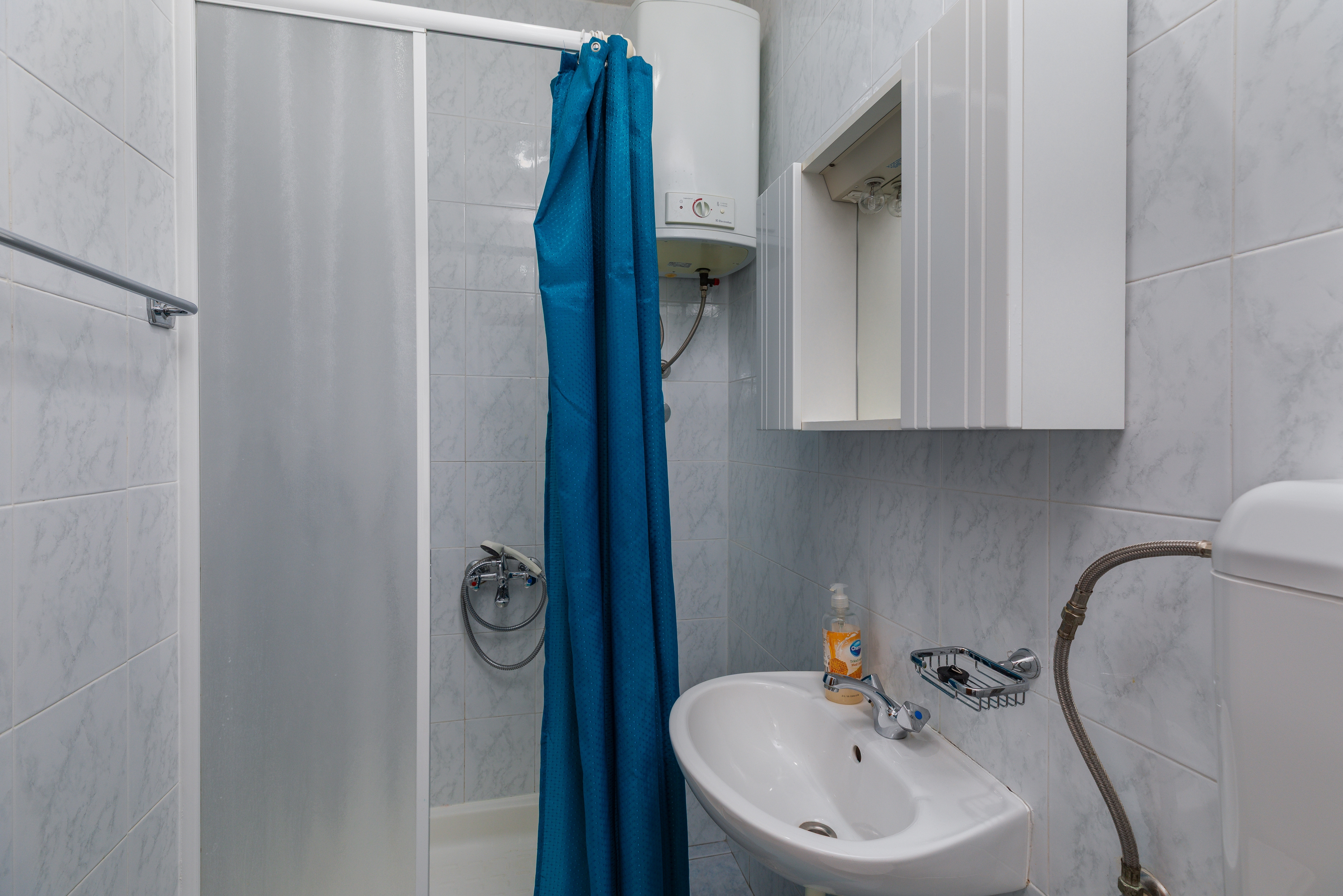 Two bedroom apartment with balcony and sea view Brela, Makarska  A-a