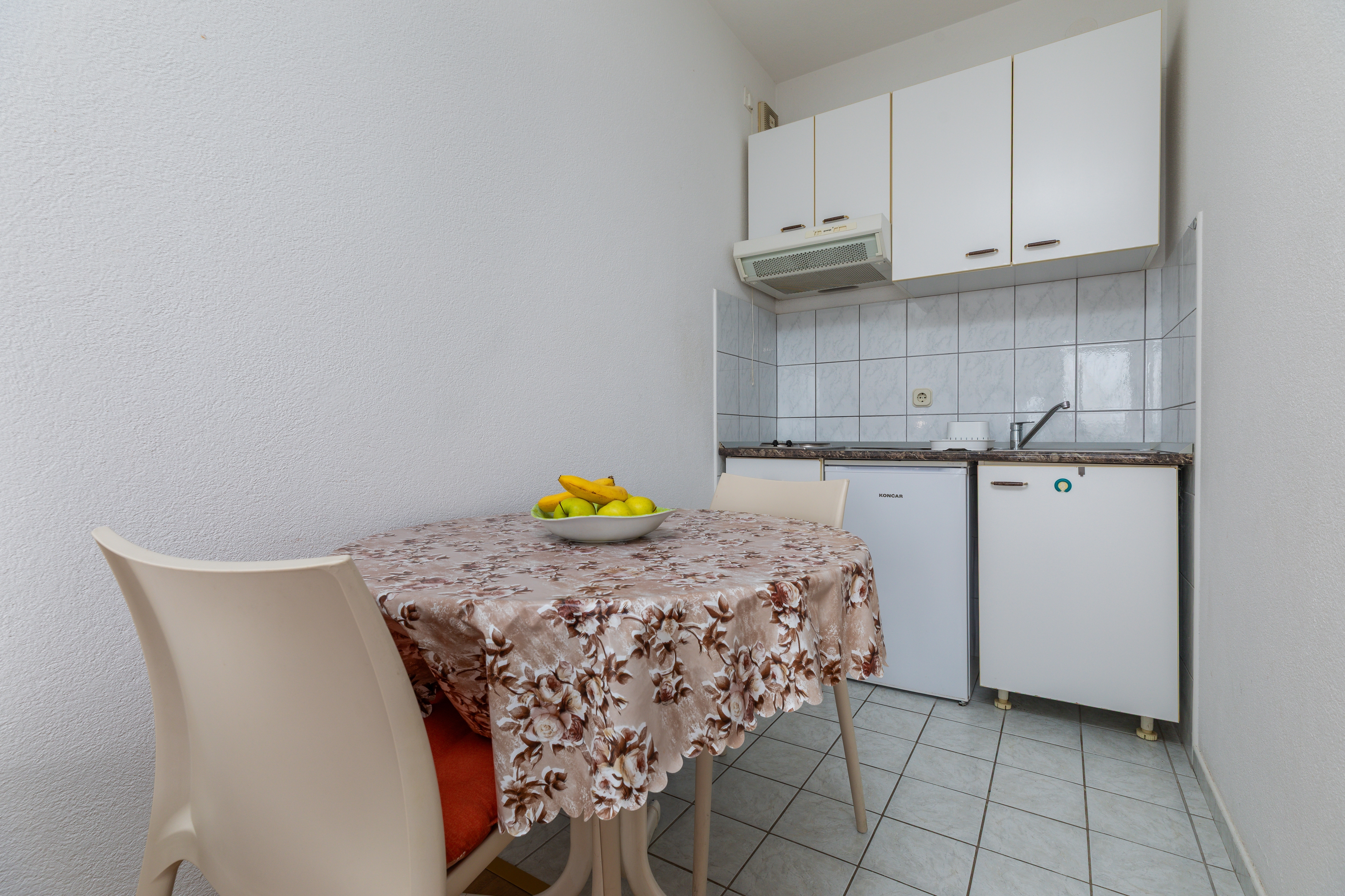 Studio flat with balcony and sea view Brela (Makarska) (AS-24416-a) Studio flat with balcony and sea view Brela (Makarska) (AS-24416-a)