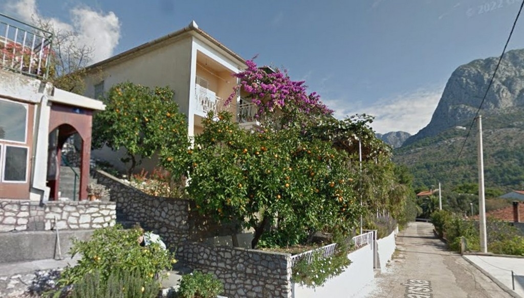 One bedroom apartment with terrace Zaostrog, Makarska (A-24417-a)