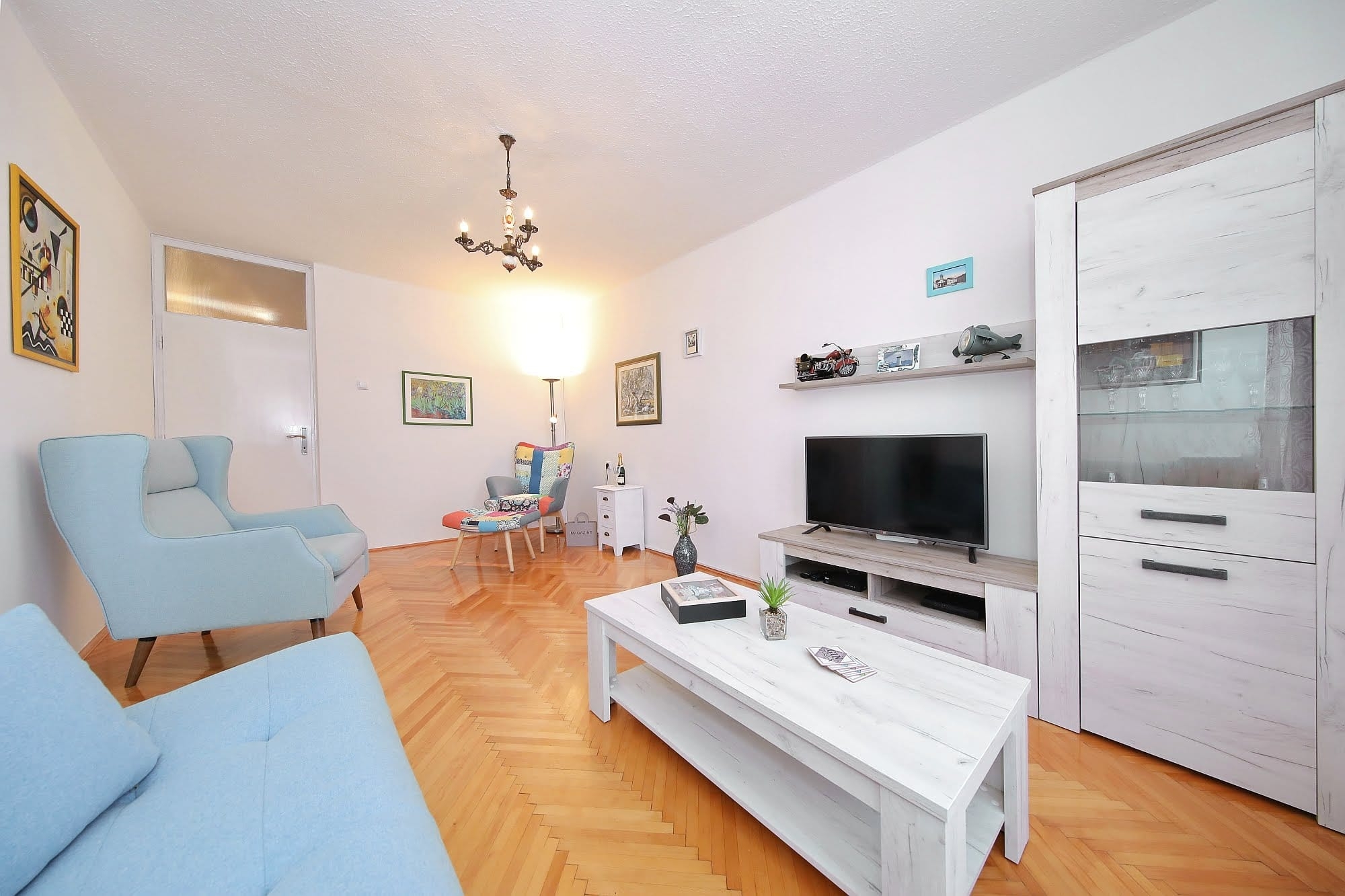 Two bedroom apartment with balcony Zadar (A-24422-a) Two bedroom apartment with balcony Zadar (A-24422-a)