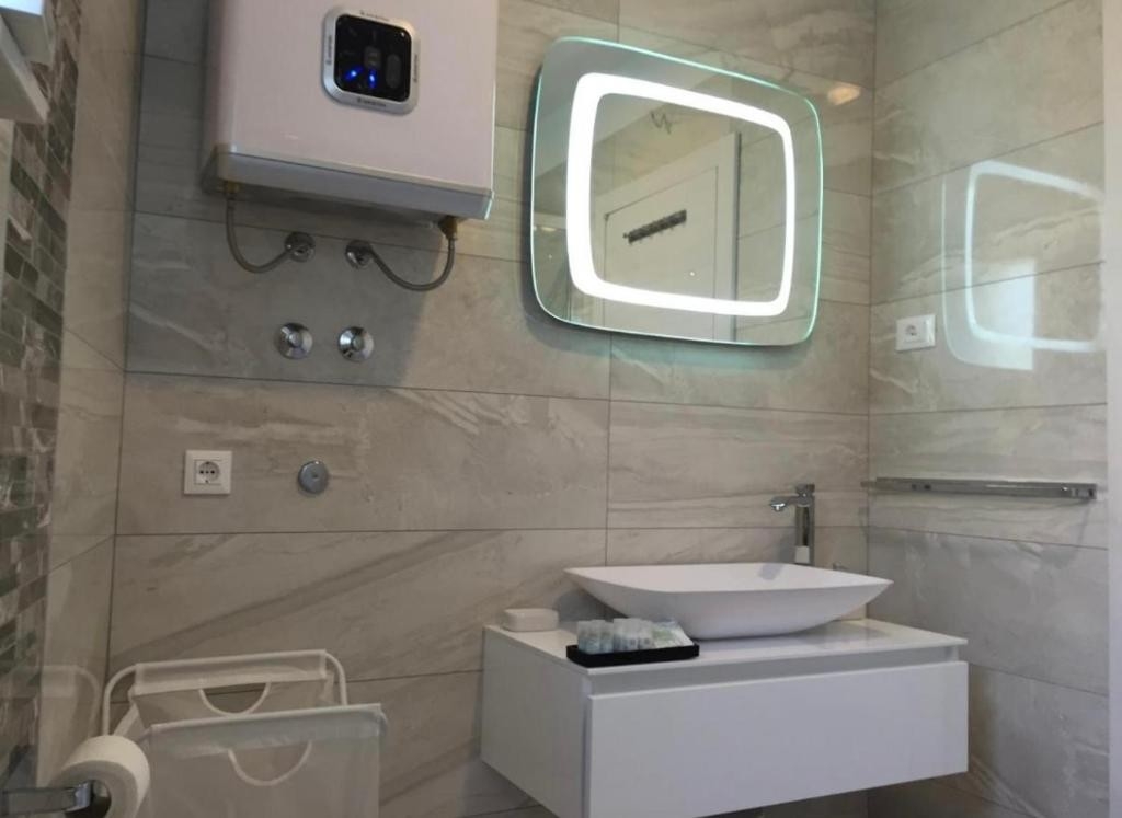 Dvosobni apartman s terasom Rovinj  A-a