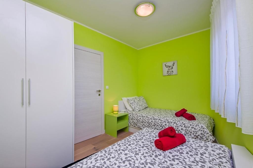 Dvosobni apartman s terasom Rovinj  A-a