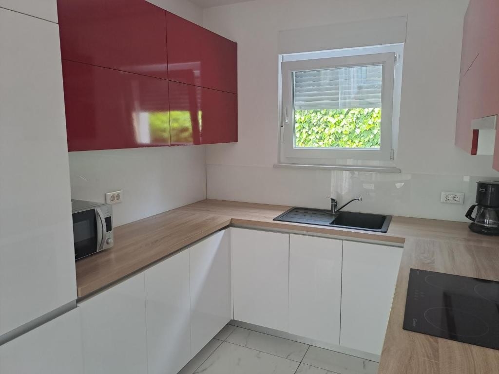 Dvosobni apartman s terasom Rovinj  A-a