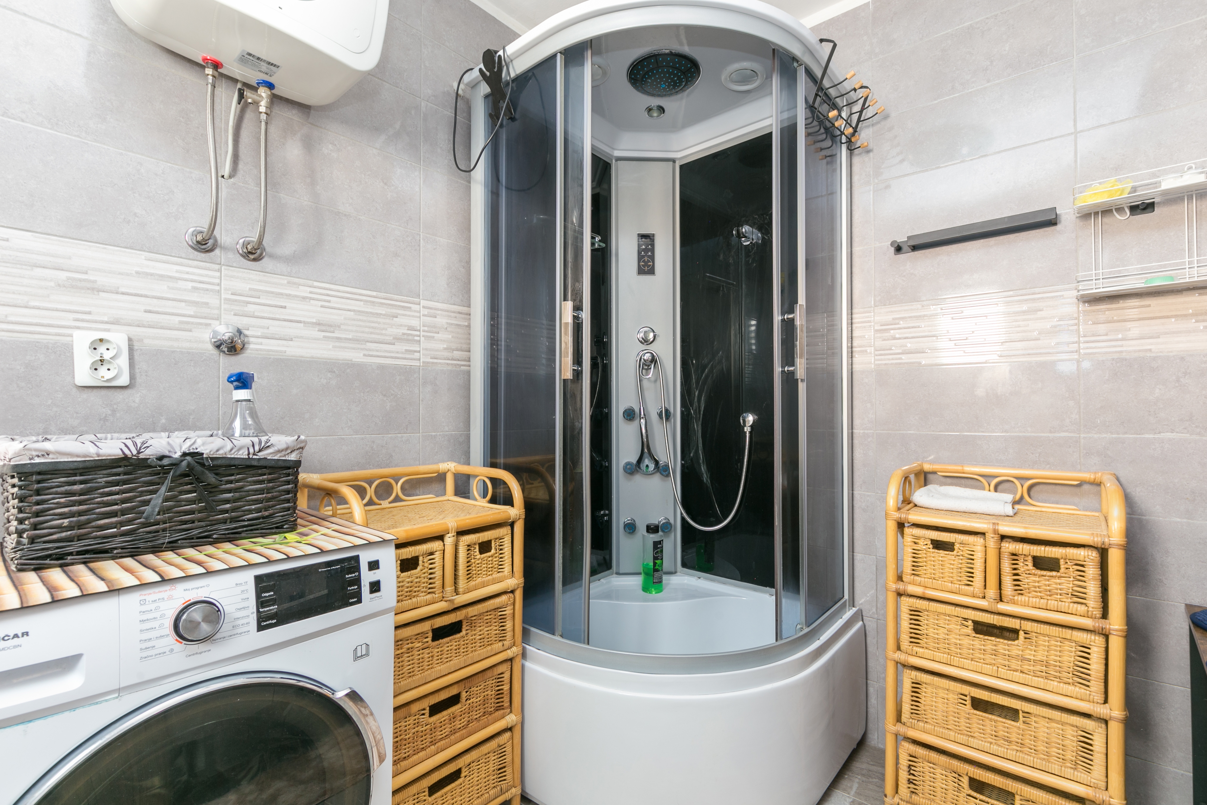 Two bedroom house with terrace Okrug Gornji, Čiovo  K