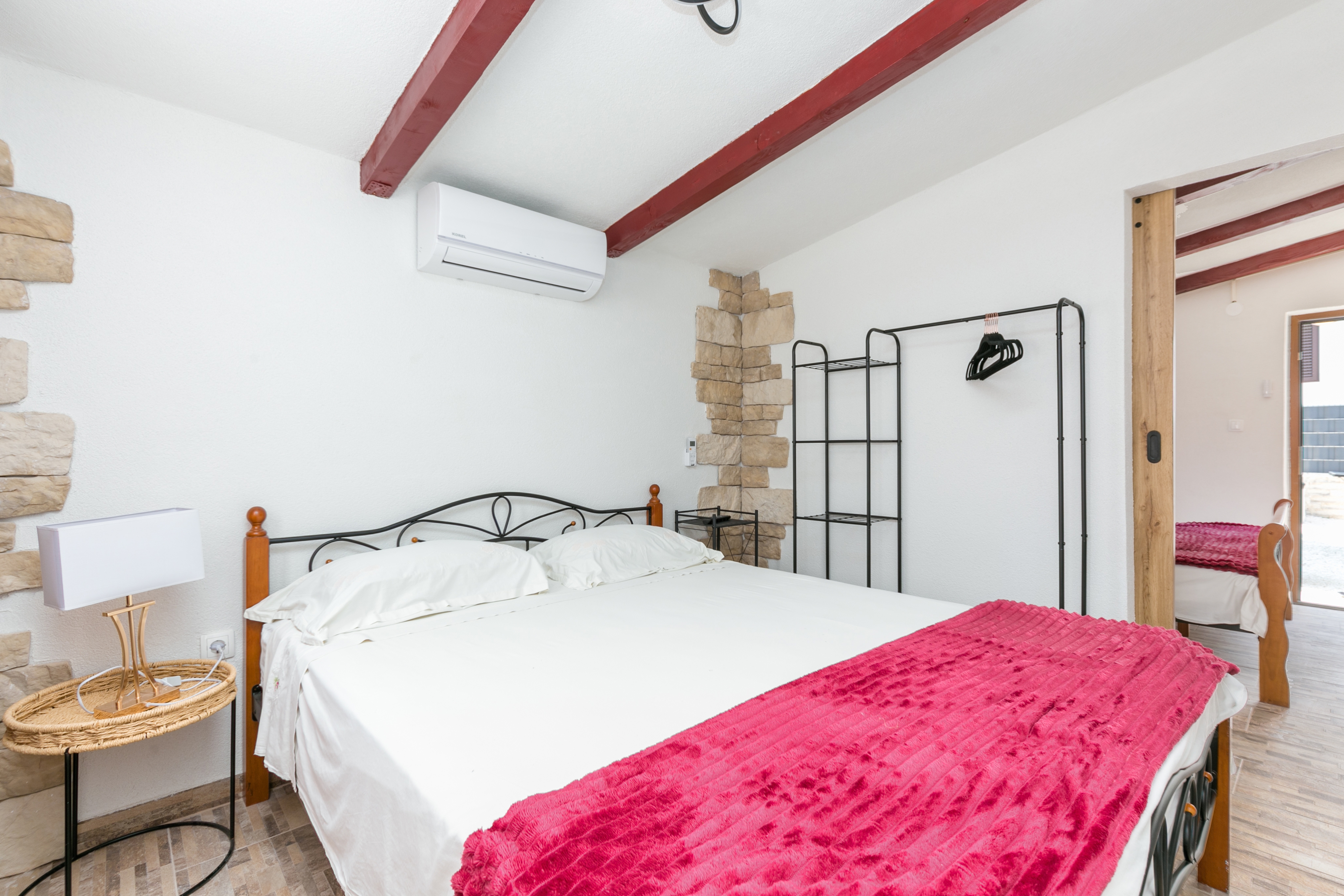 Two bedroom house with terrace Okrug Gornji, Čiovo  K