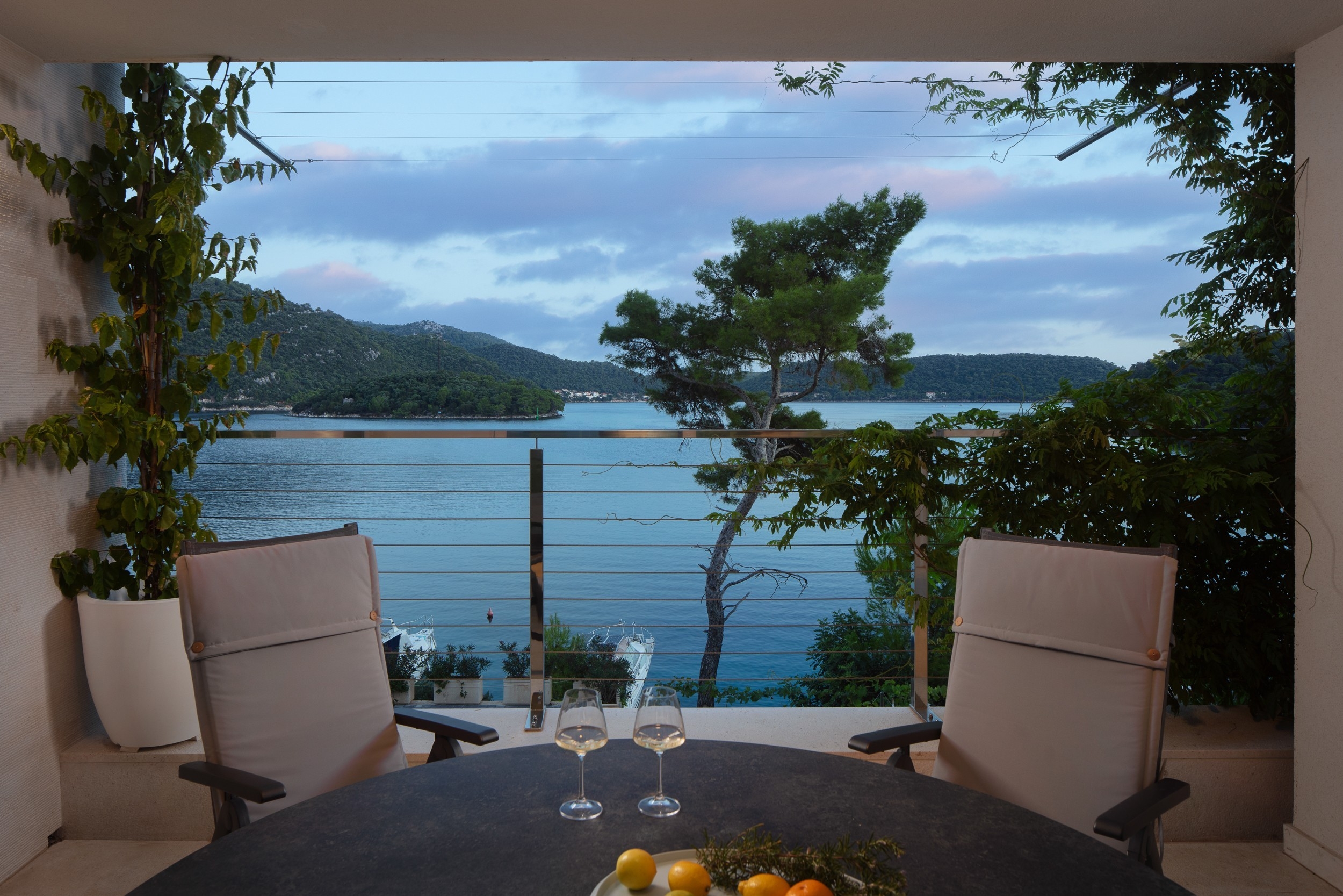 Two bedroom apartment near beach Pasadur (Lastovo) (A-24472-b)