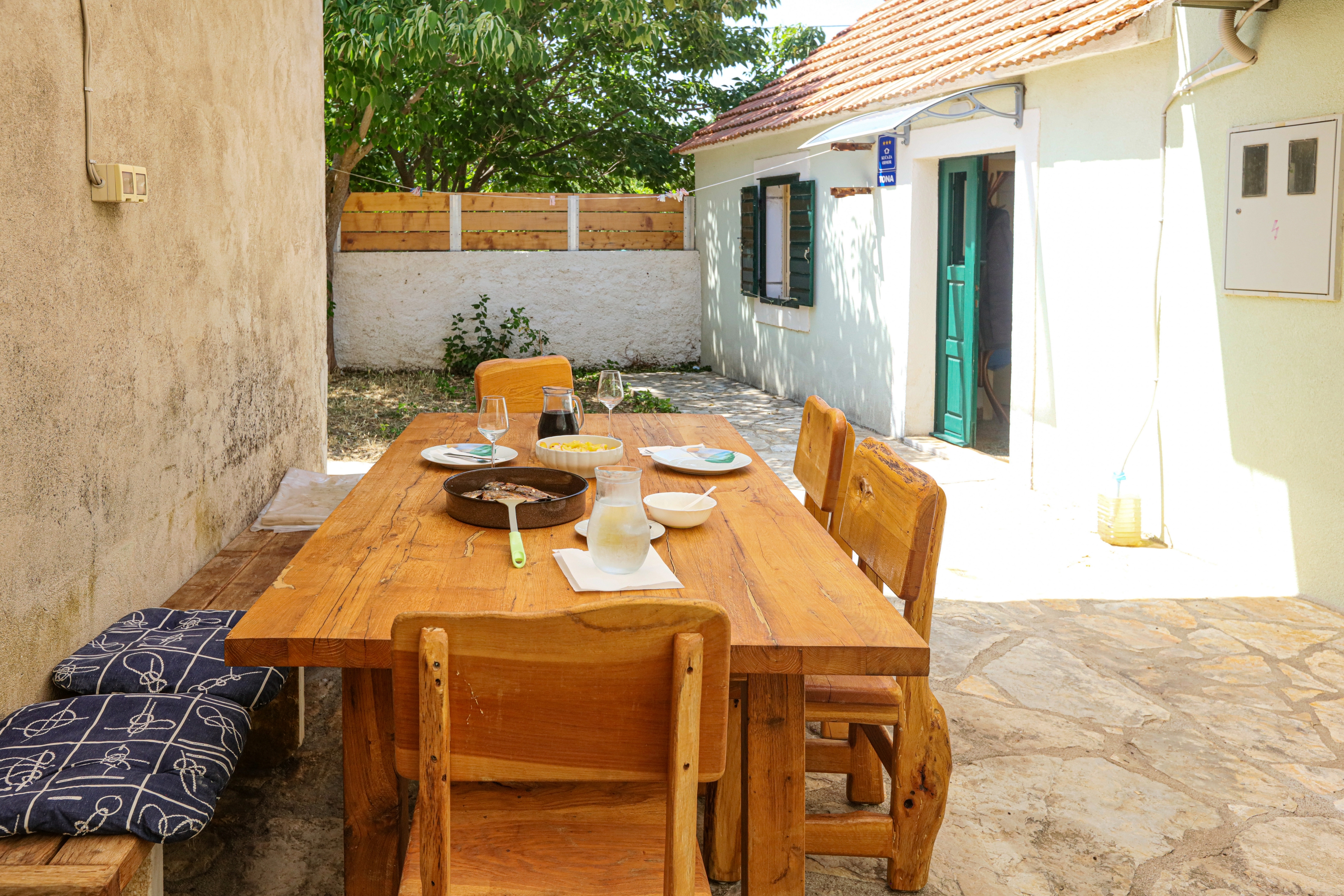 One bedroom apartment with terrace Konjevrate, Krka (A-24487-a) One bedroom apartment with terrace Konjevrate, Krka (A-24487-a)