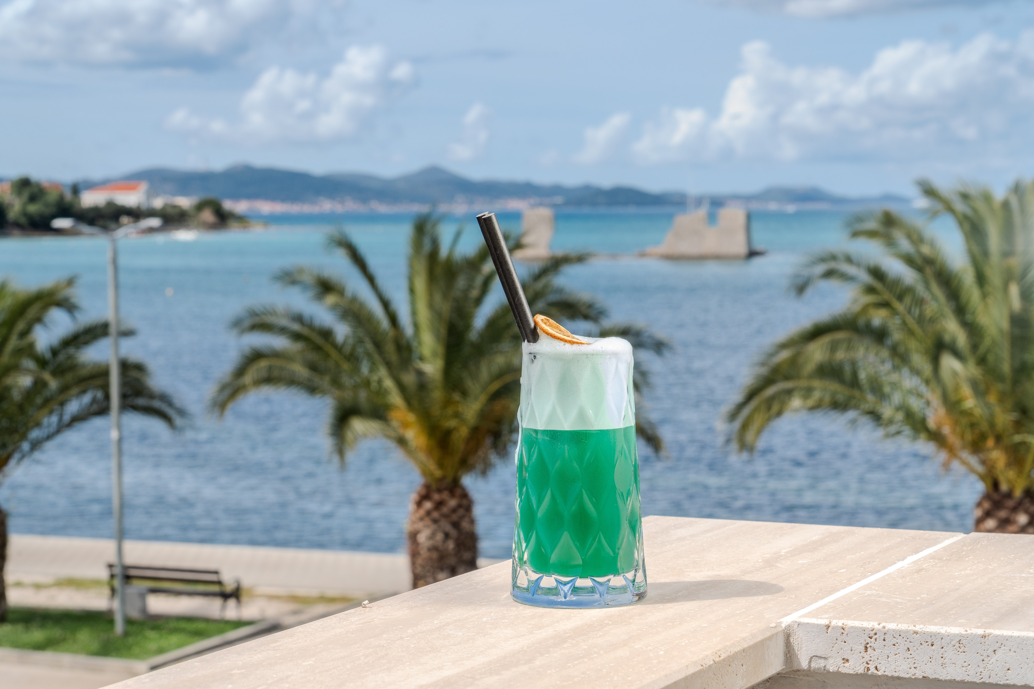 One bedroom apartment with balcony and sea view Sukošan, Zadar  A-c