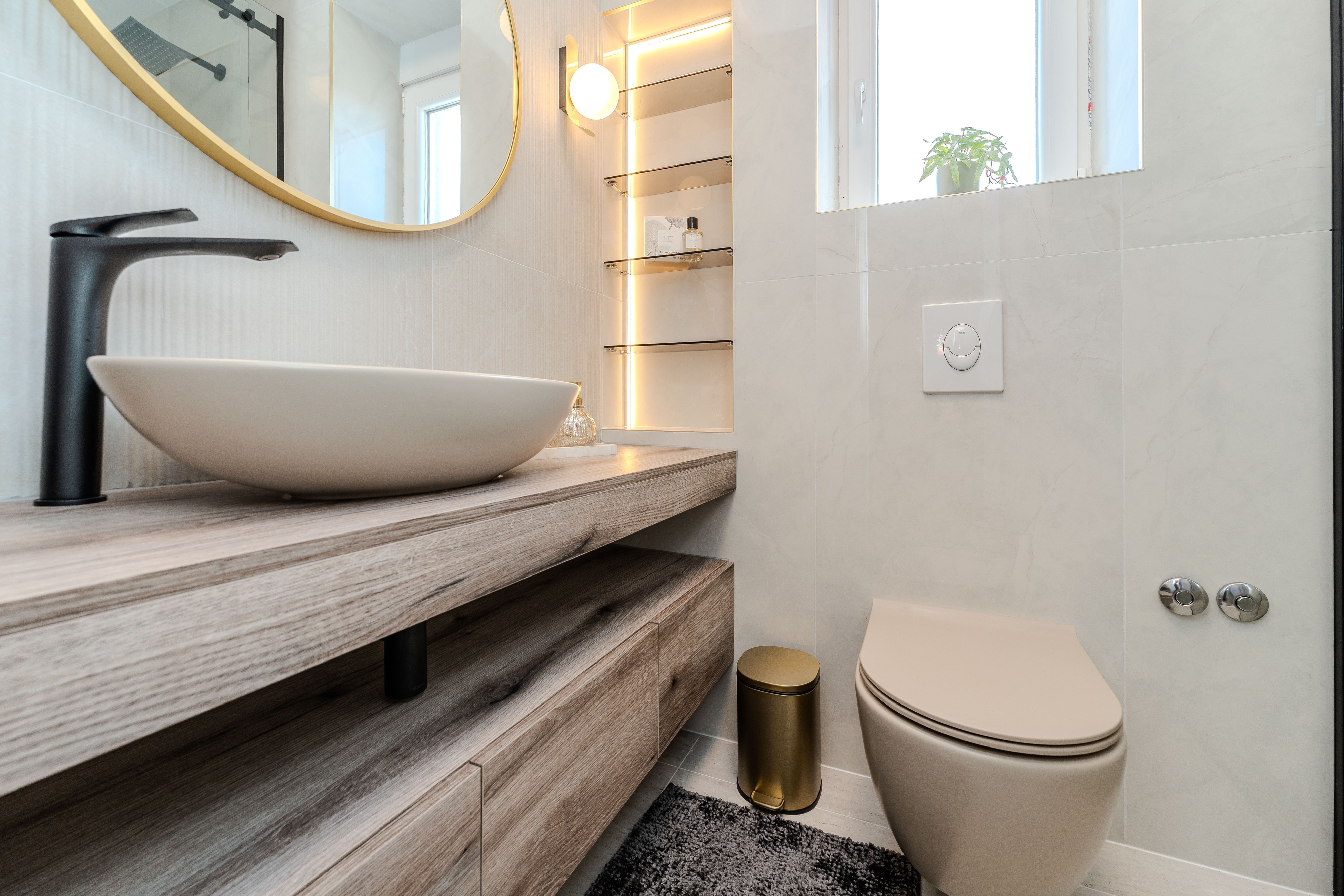 One bedroom apartment with balcony and sea view Sukošan, Zadar  A-c