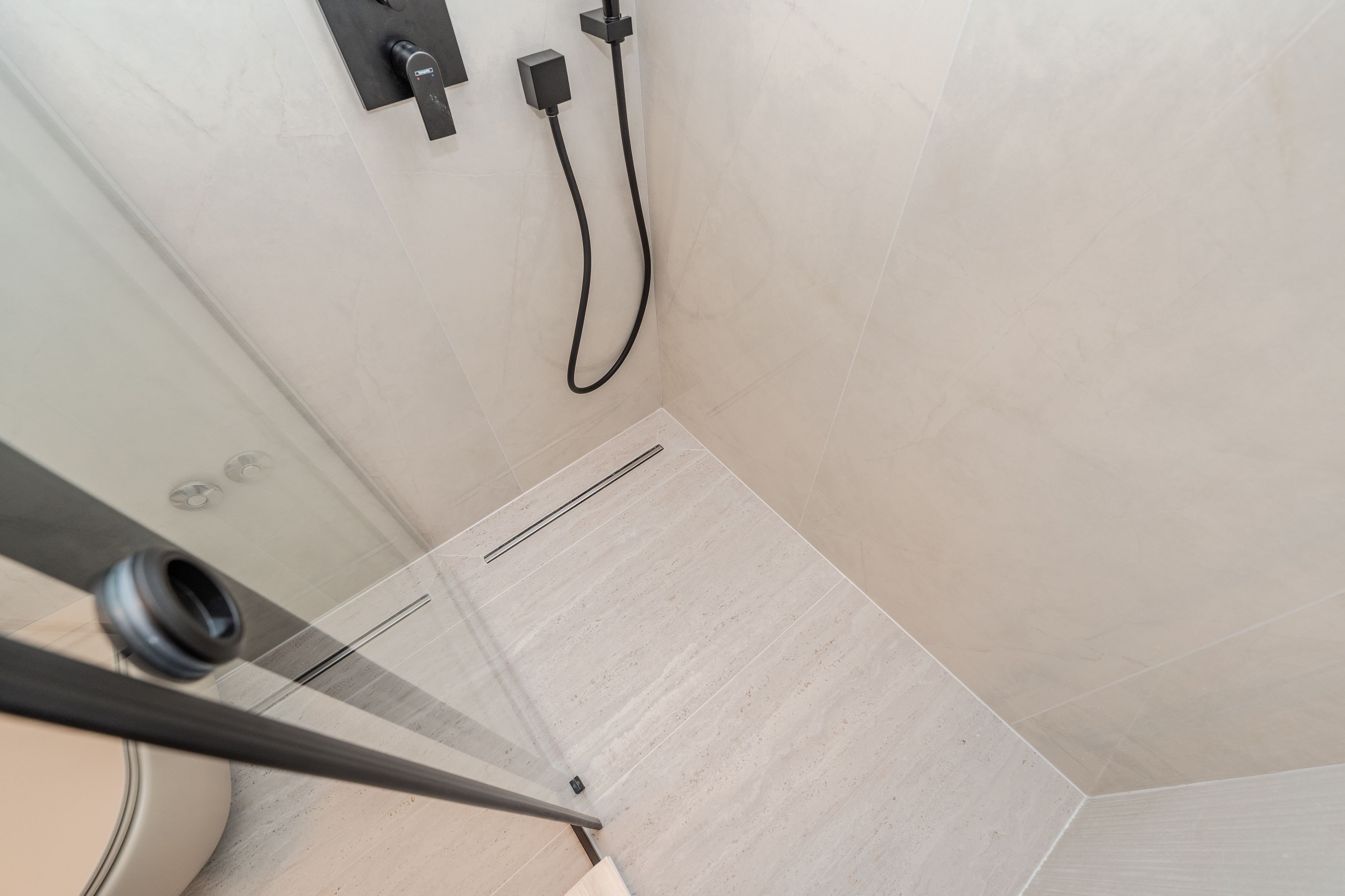 One bedroom apartment with balcony and sea view Sukošan, Zadar  A-c