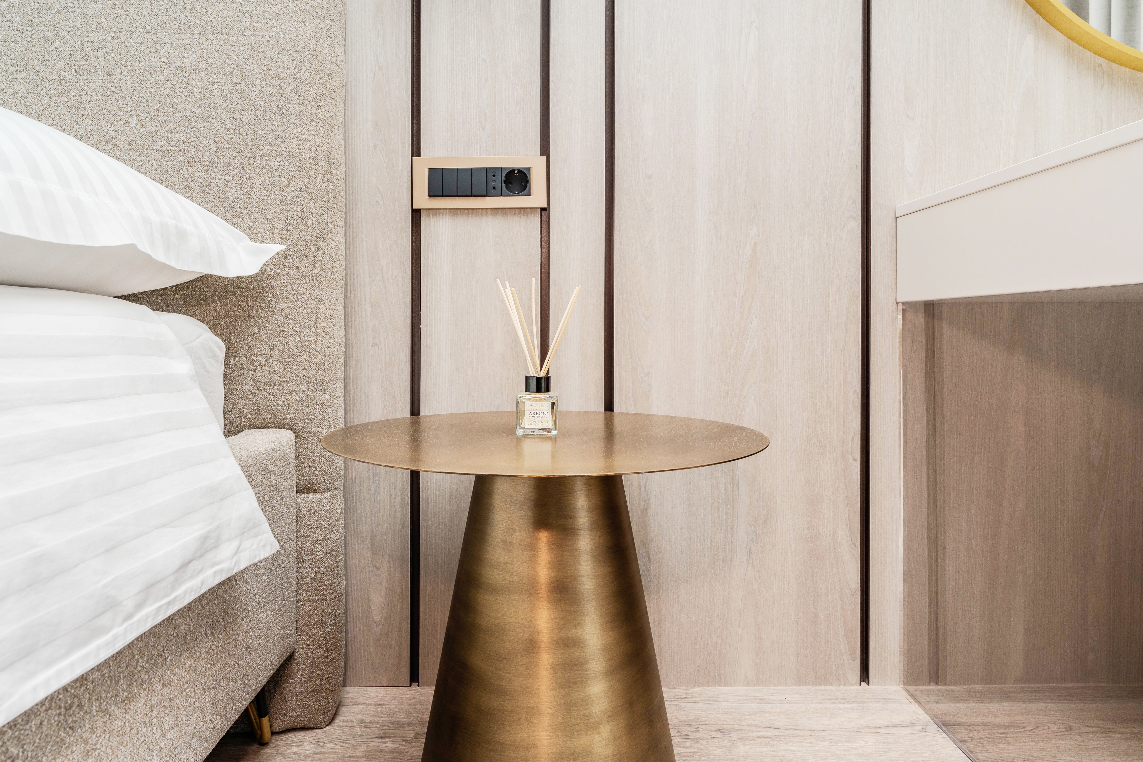 One bedroom apartment with balcony and sea view Sukošan, Zadar  A-c