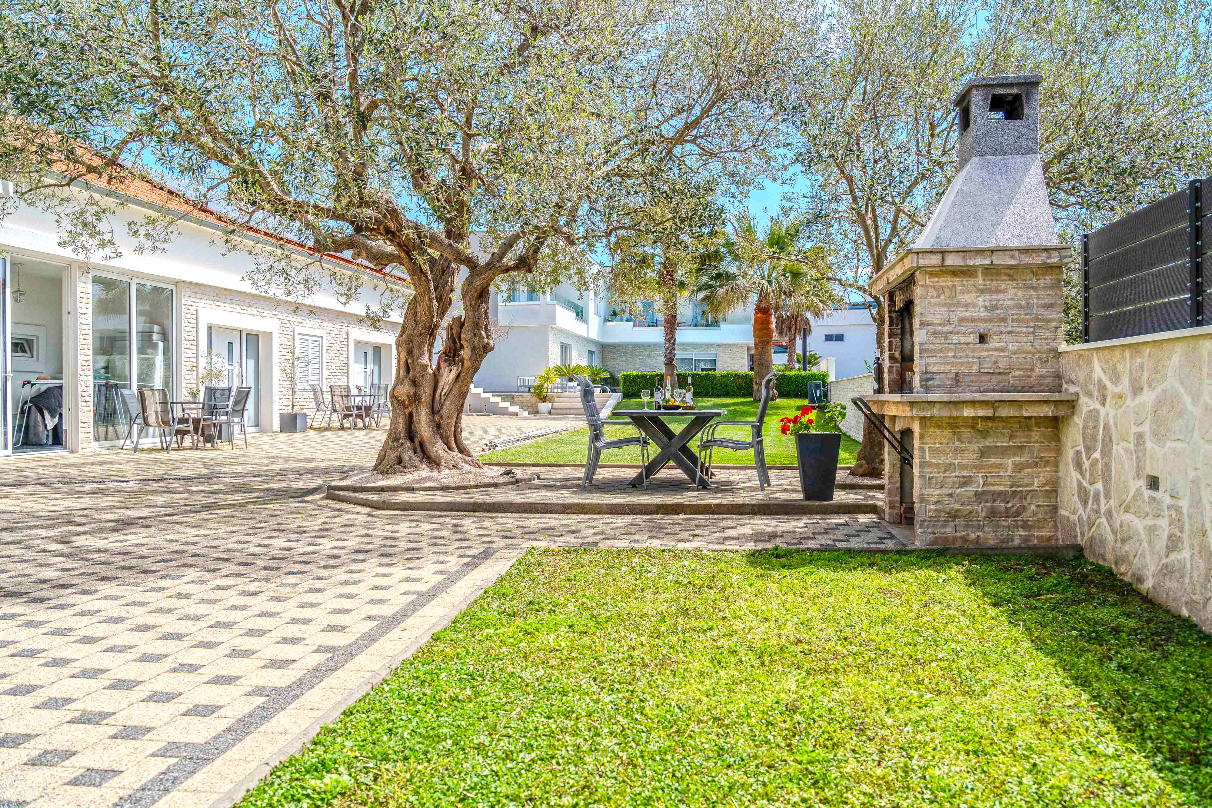 One bedroom apartment with balcony and sea view Sukošan, Zadar  A-d