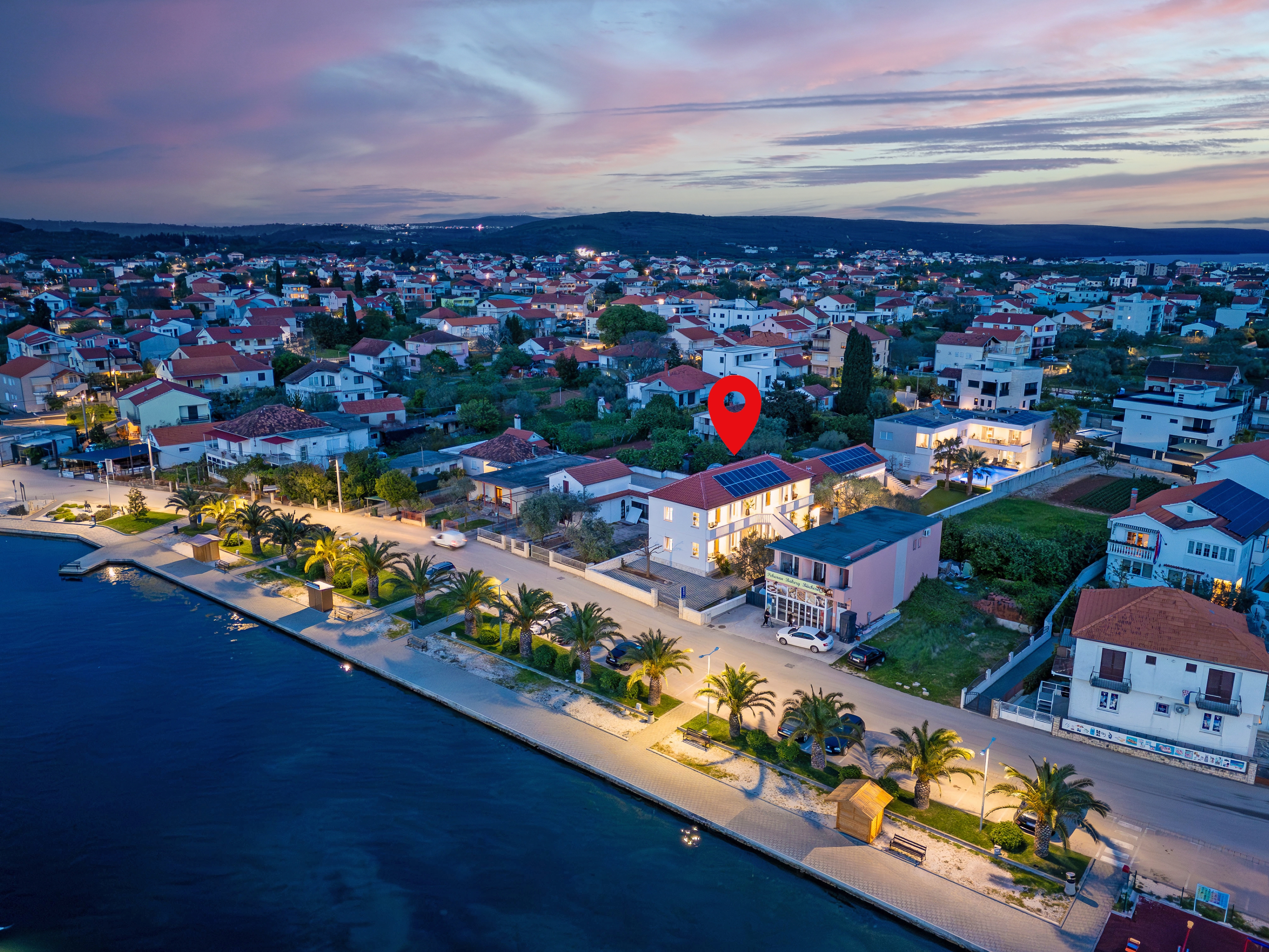 One bedroom apartment with balcony and sea view Sukošan, Zadar  A-d