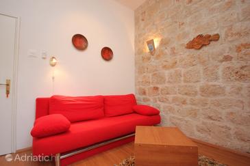 Living room Vis, Living room in the studio-apartment, dostupna klima i WIFI.