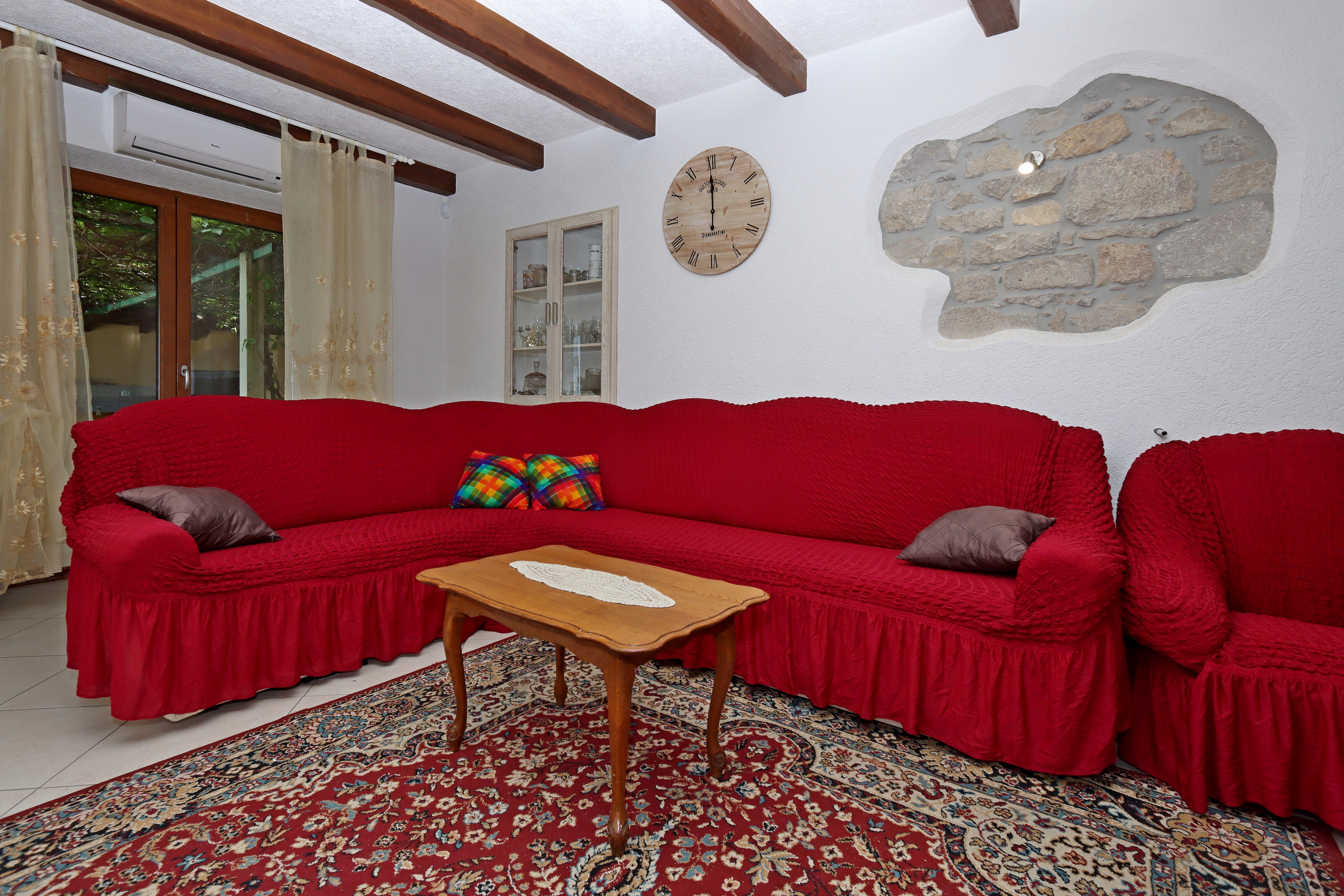 Four-bedroom house with terrace Dolenja Vas, Central Istria - Središnja Istra (K-24521)