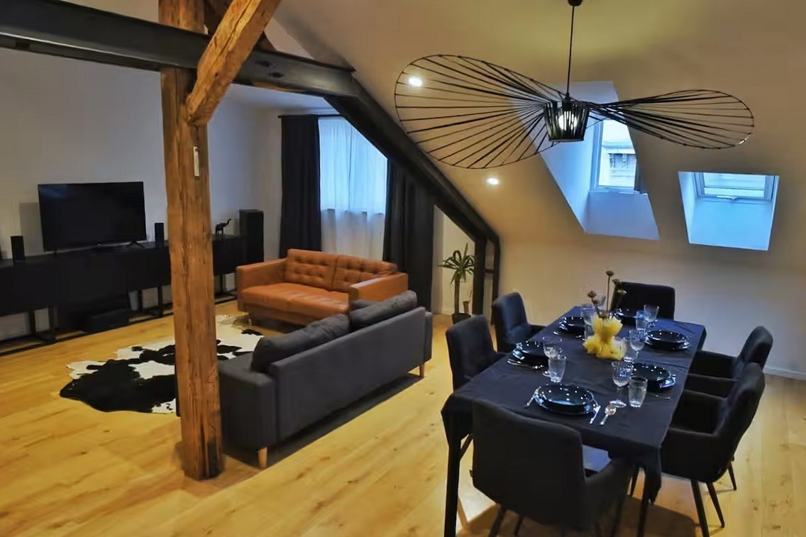 Three bedroom apartment with air-conditioning Rijeka (A-24529-a)