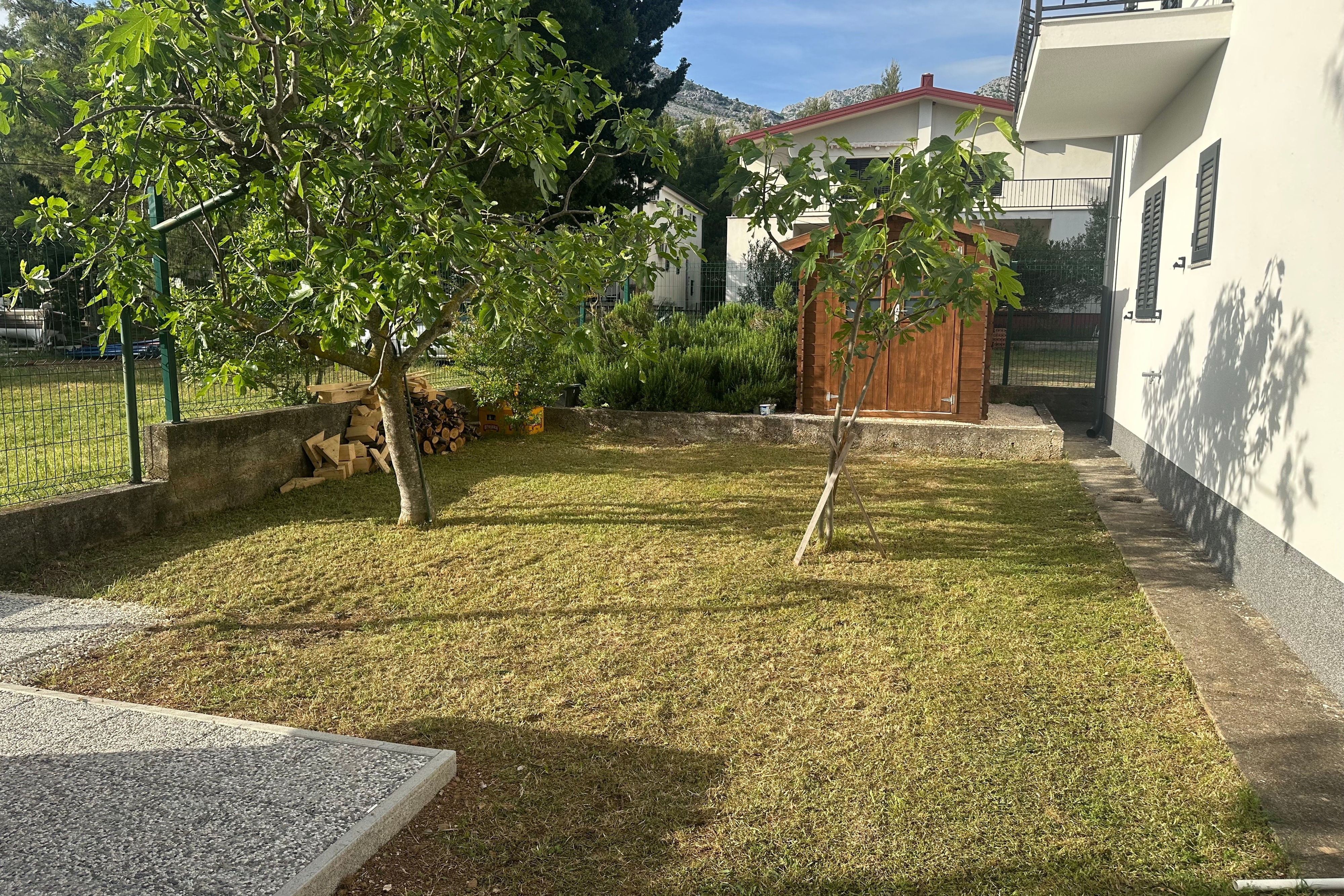 One bedroom apartment with balcony Starigrad, Paklenica  A-b