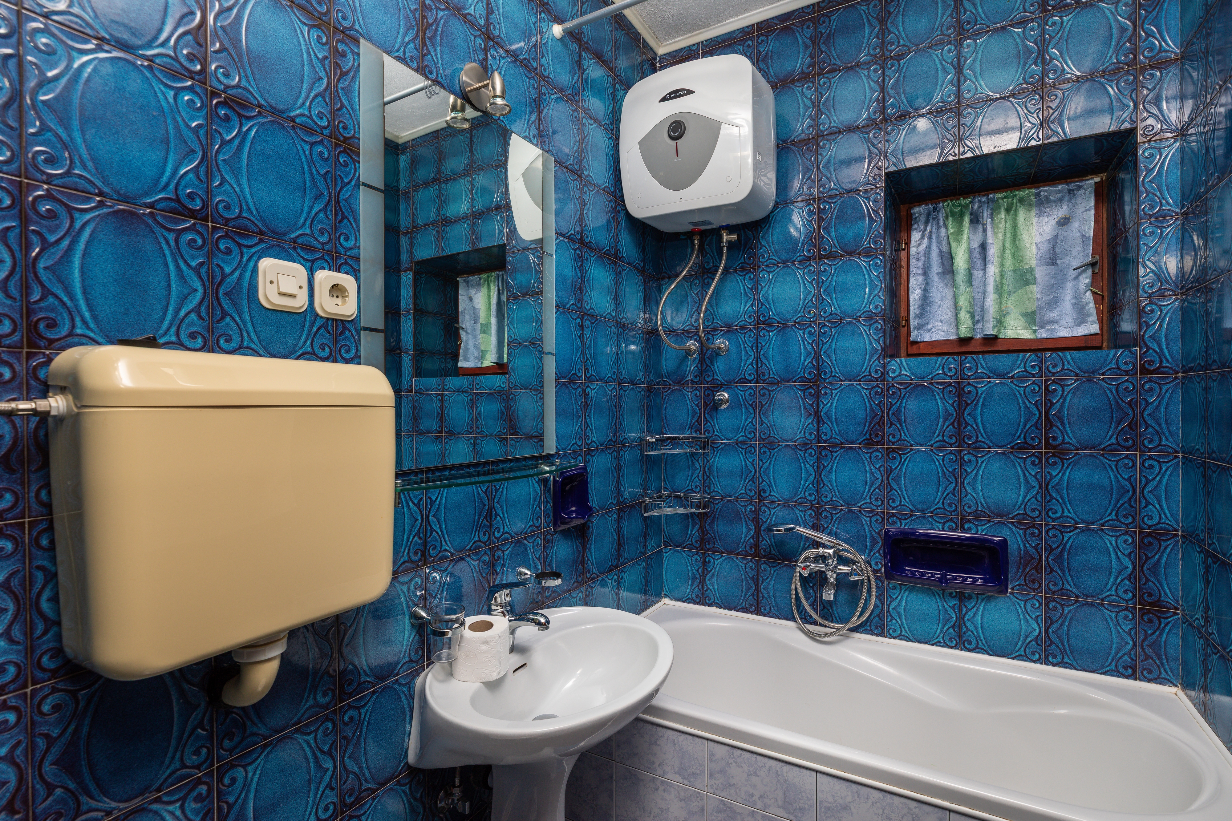 Two bedroom apartment with terrace and sea view Brela, Makarska  A-a