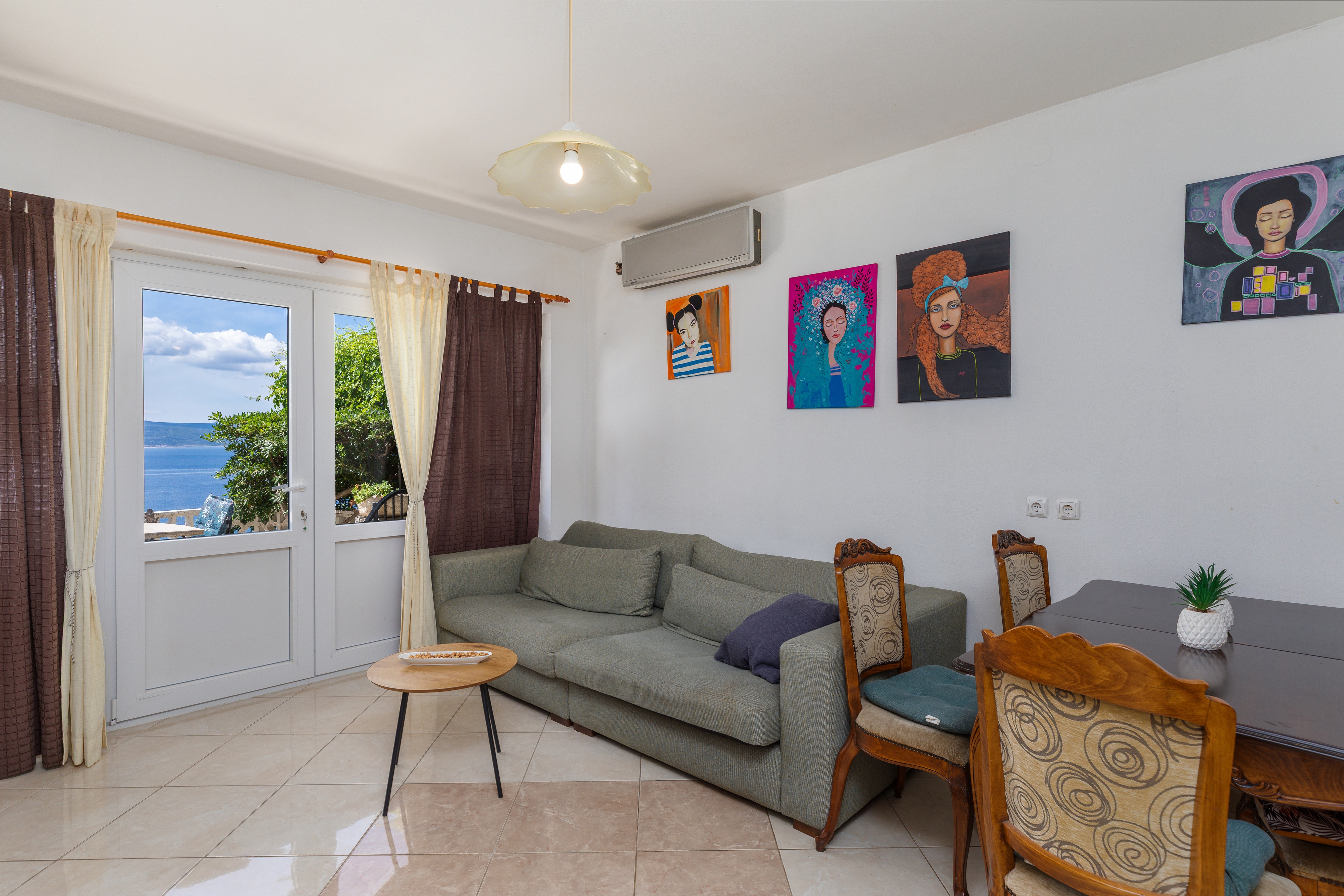 Two bedroom apartment with terrace and sea view Brela, Makarska  A-a