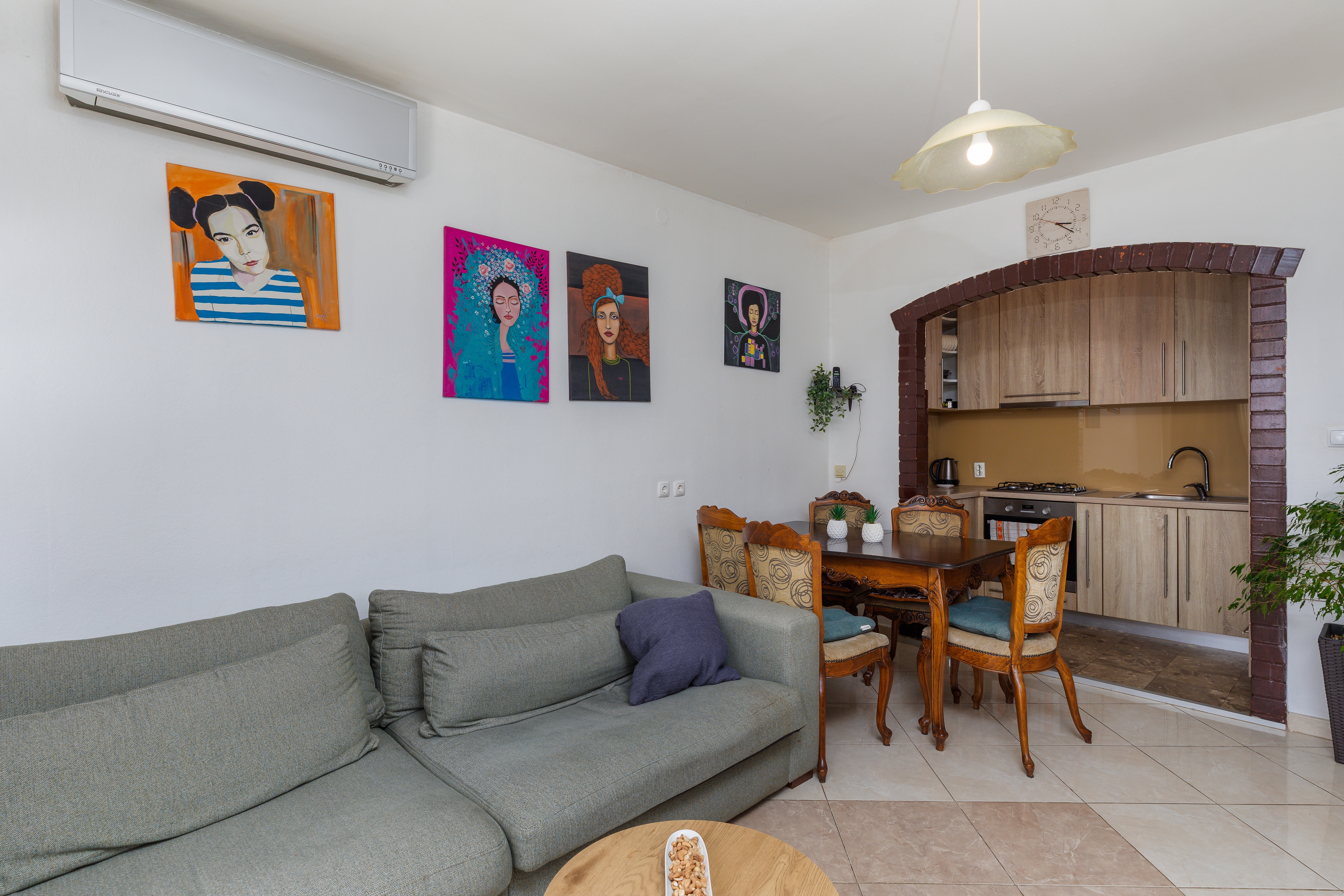 Two bedroom apartment with terrace and sea view Brela, Makarska  A-a