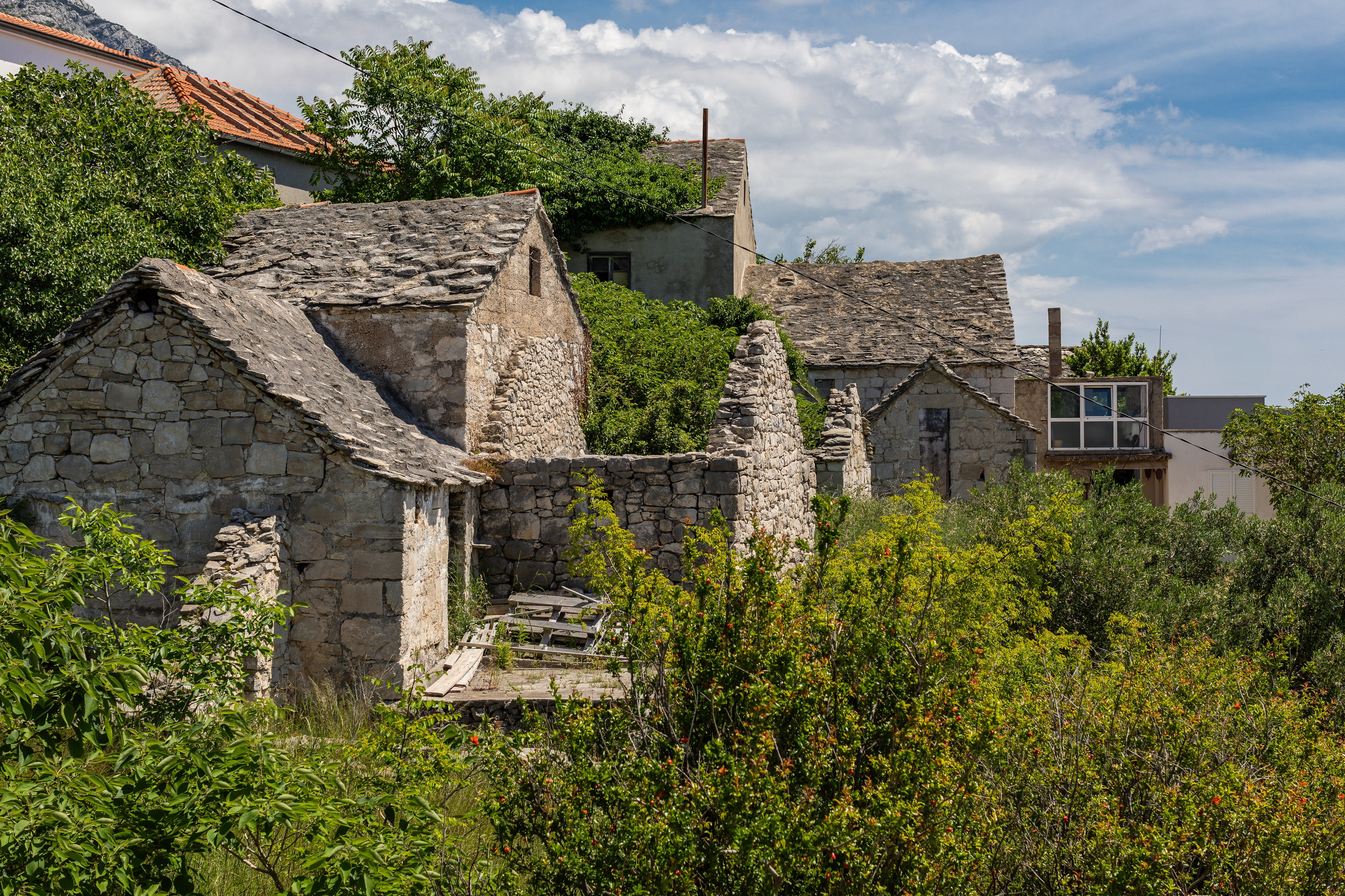 Two bedroom apartment with terrace and sea view Brela, Makarska  A-b