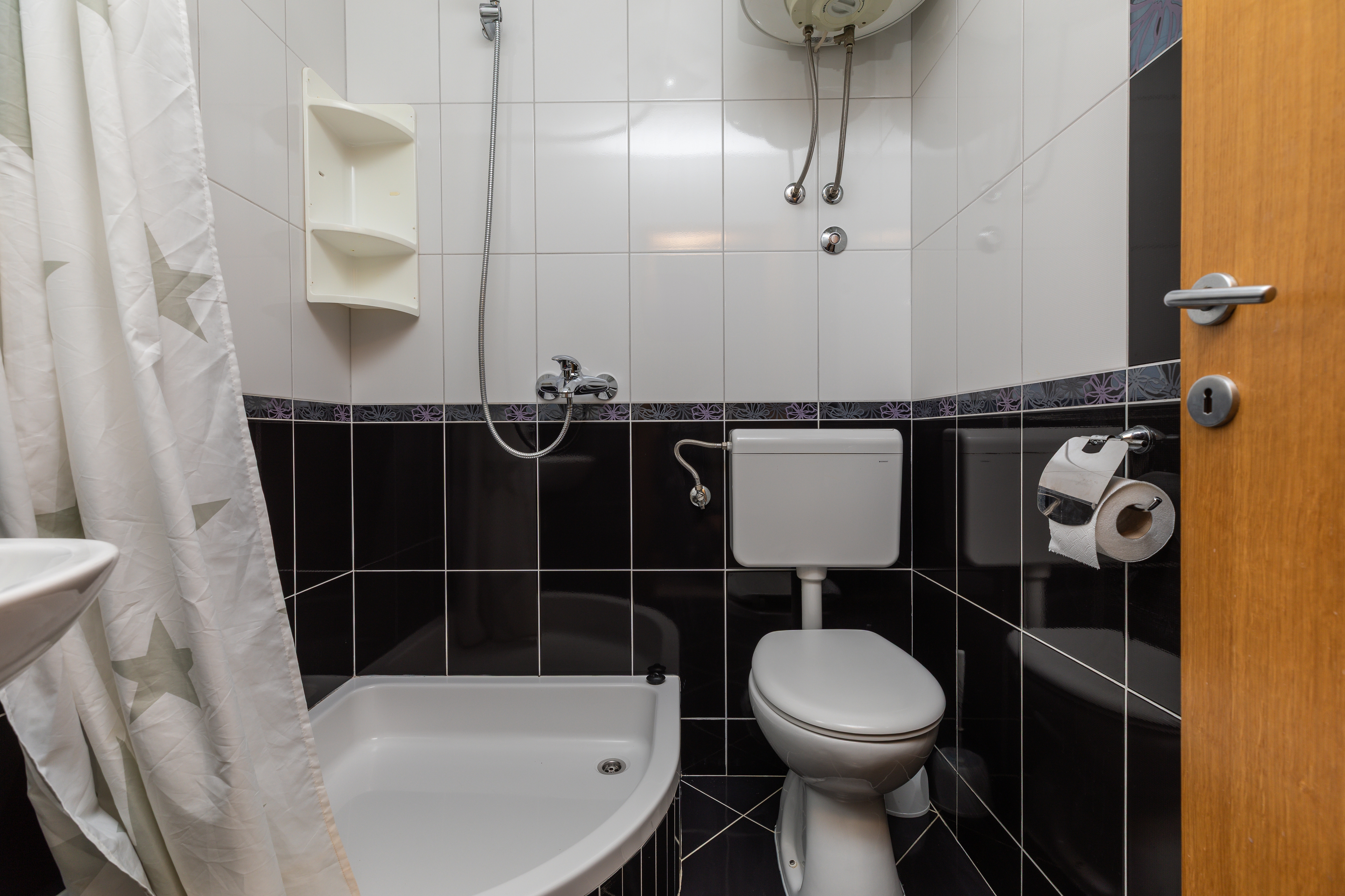 Two bedroom apartment with terrace and sea view Brela, Makarska  A-b