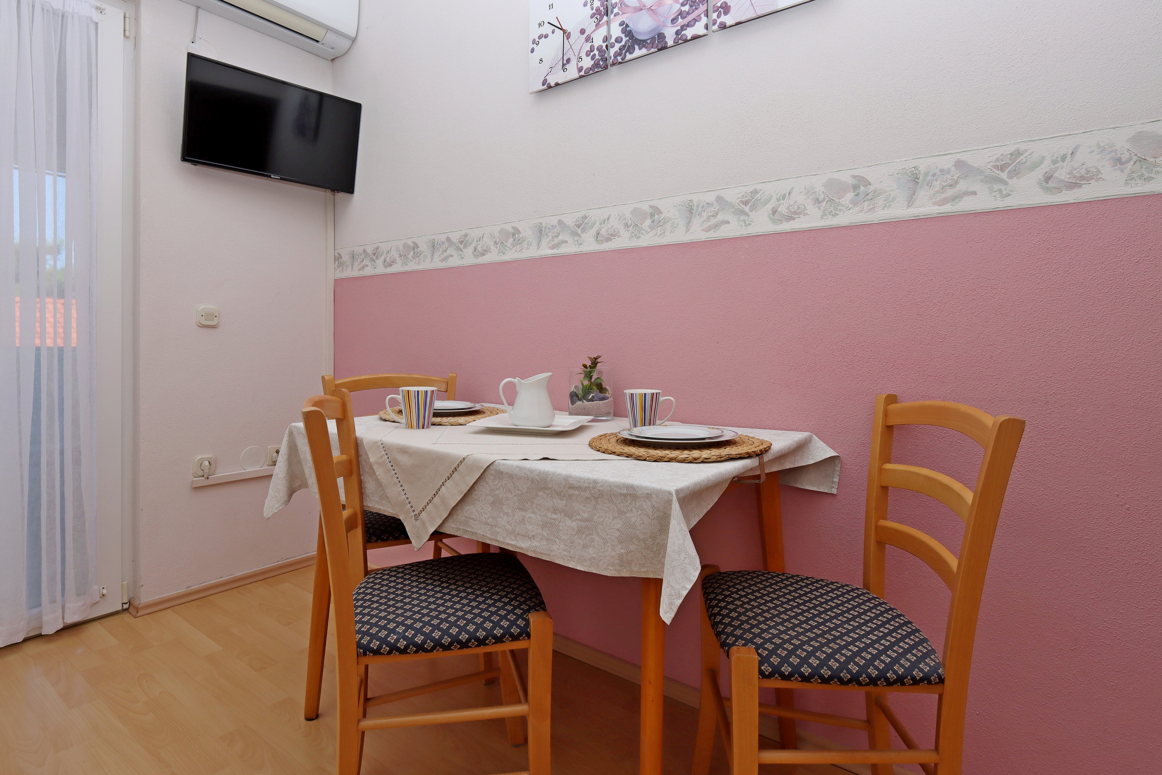 One bedroom apartment with balcony and sea view Barbat, Rab (A-24547-c)