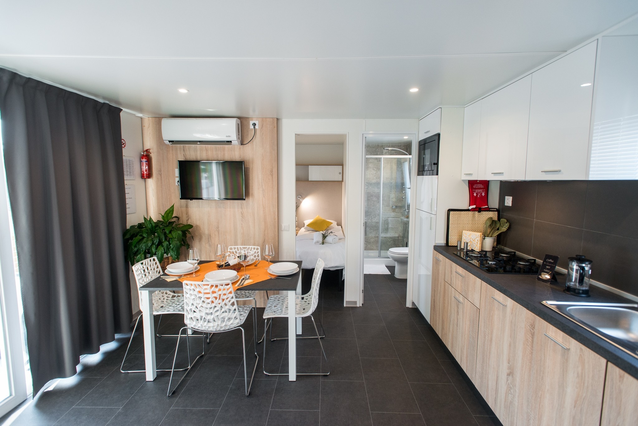 Two bedroom apartment with terrace Donji Zagon, Novi Vinodolski (A-24555-c) Two bedroom apartment with terrace Donji Zagon, Novi Vinodolski (A-24555-c)