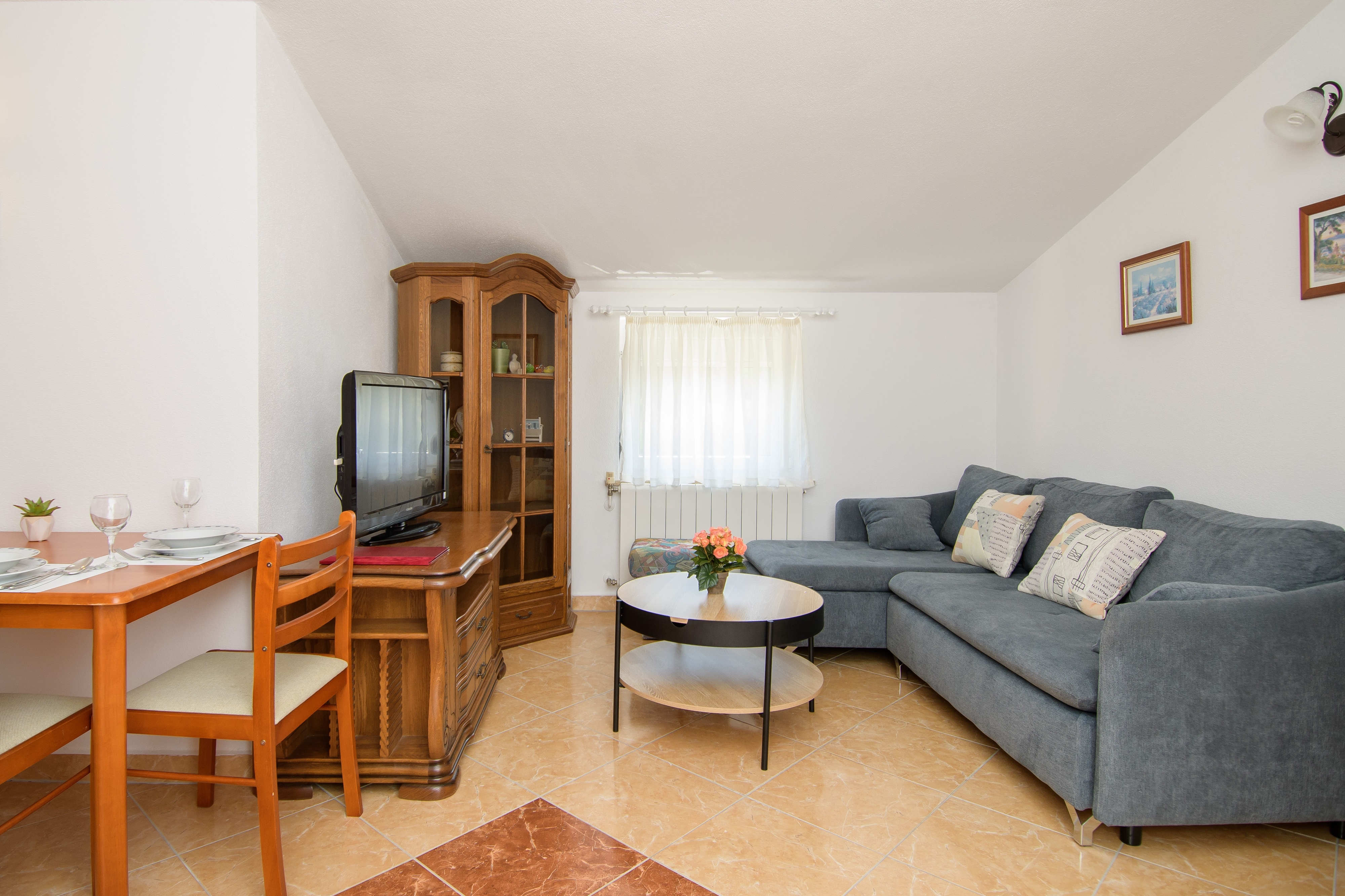 Two bedroom apartment with terrace and sea view Stranići, Poreč (A-24558-a) Two bedroom apartment with terrace and sea view Stranići, Poreč (A-24558-a)